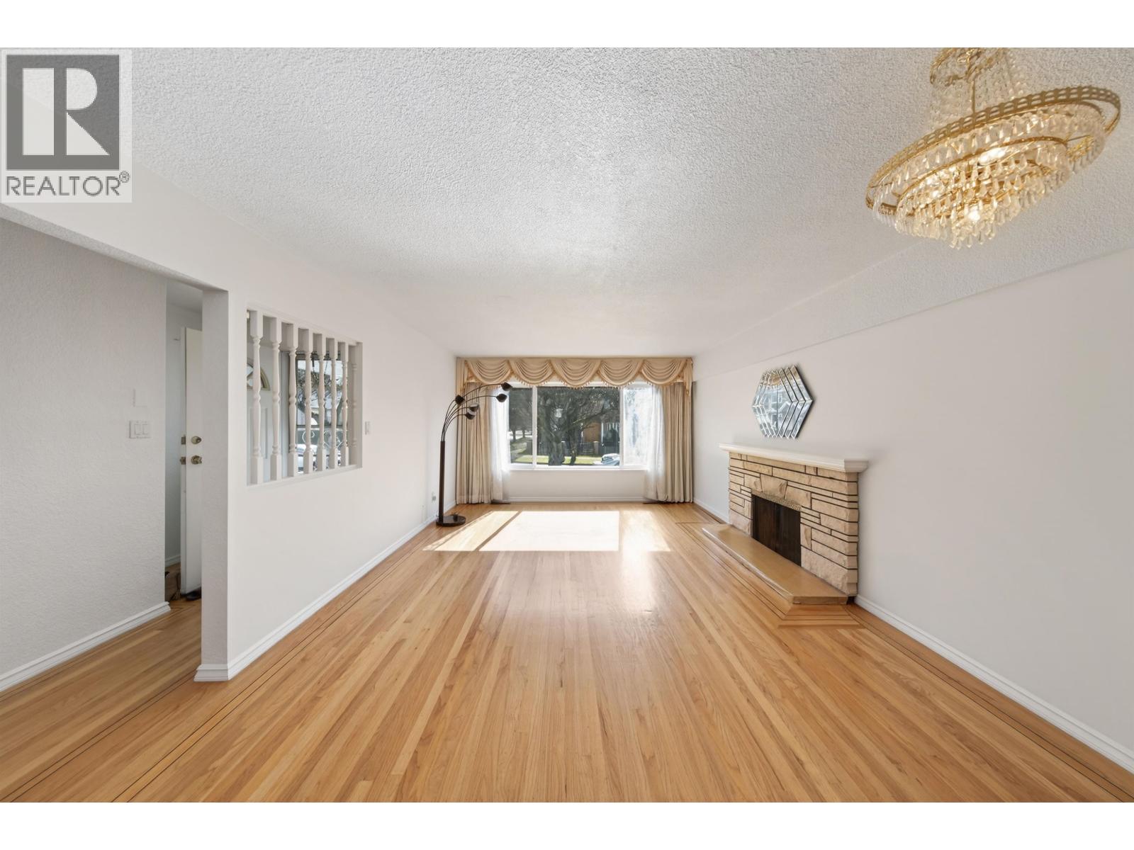 3571 E 46th Avenue, Vancouver, British Columbia  V5S 1B7 - Photo 5 - R3101699