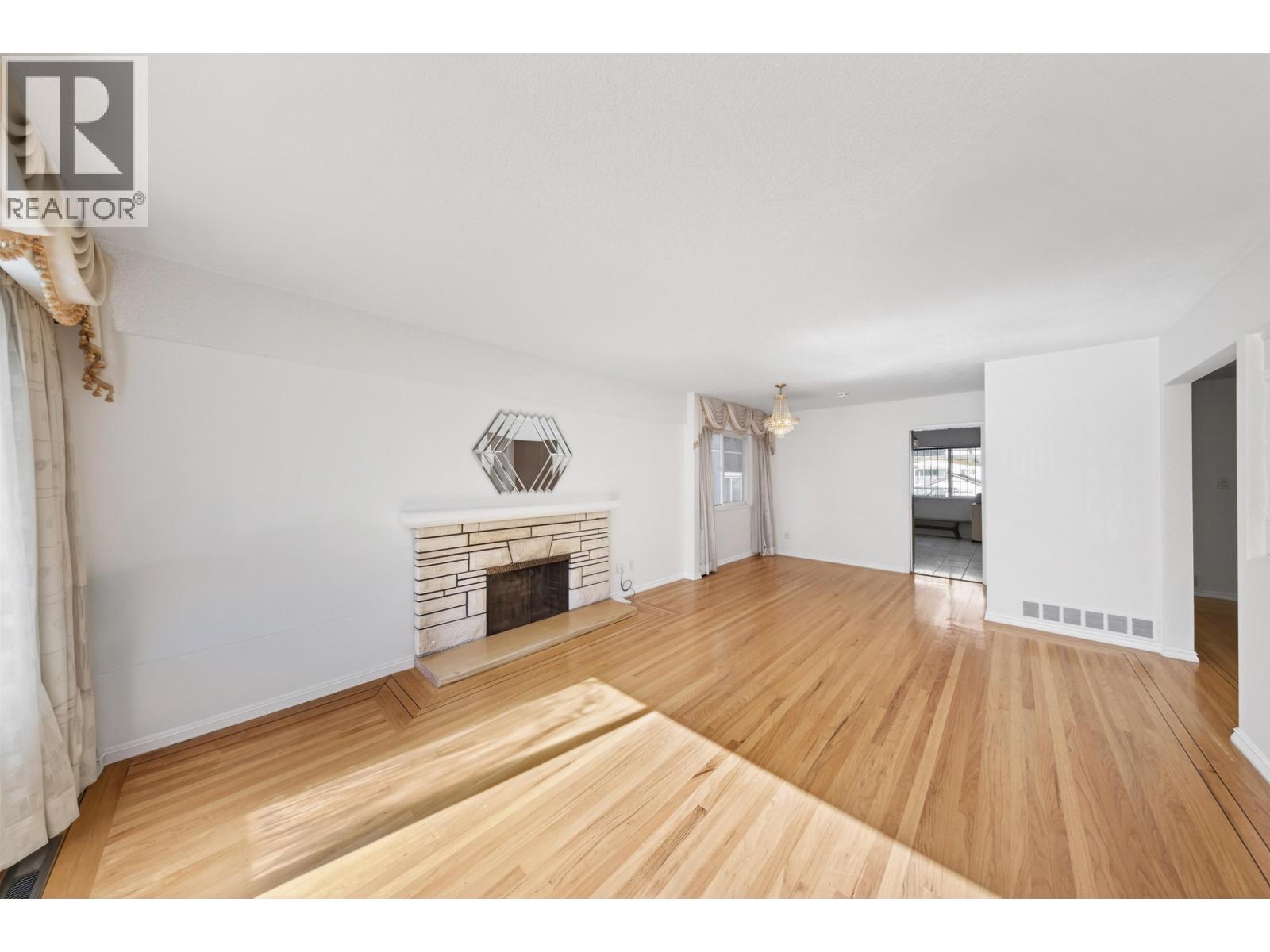 3571 E 46th Avenue, Vancouver, British Columbia  V5S 1B7 - Photo 6 - R3101699