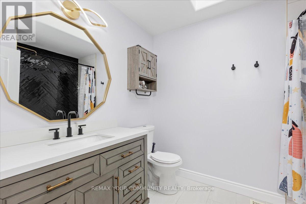 65 Smith Street, Bradford West Gwillimbury, Ontario  L3Z 3Z1 - Photo 23 - N12901146