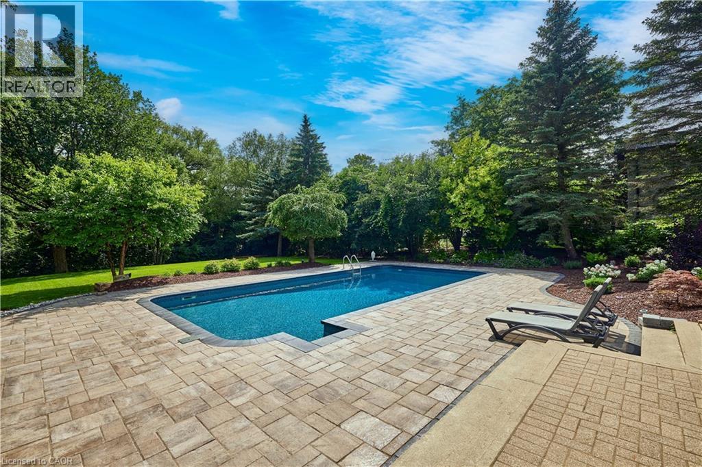 587 Manorwood Court, Waterloo, Ontario  N2K 3L7 - Photo 33 - 40811479