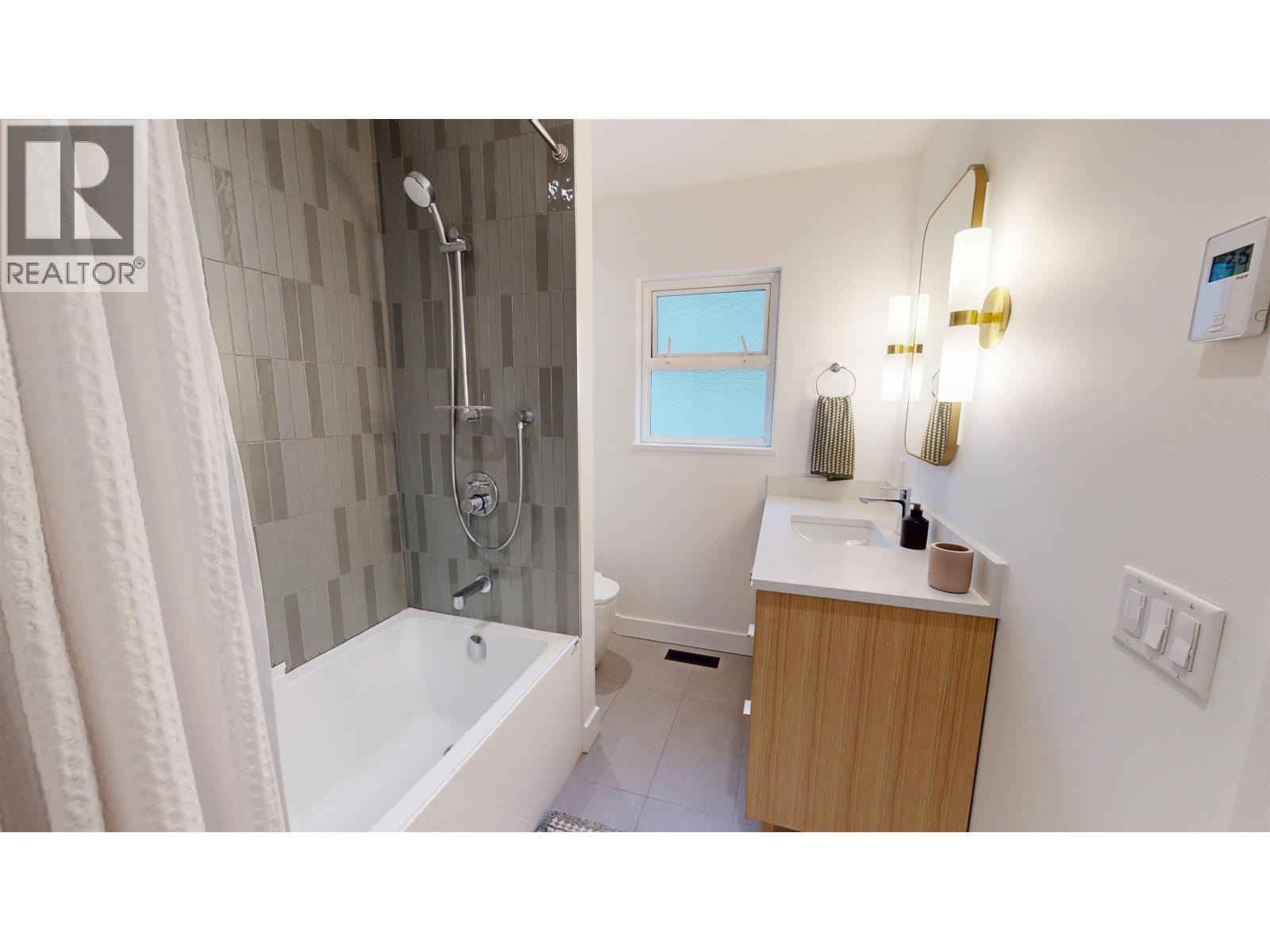 995 E 47th Avenue, Vancouver, British Columbia  V5W 2B7 - Photo 12 - R3101718