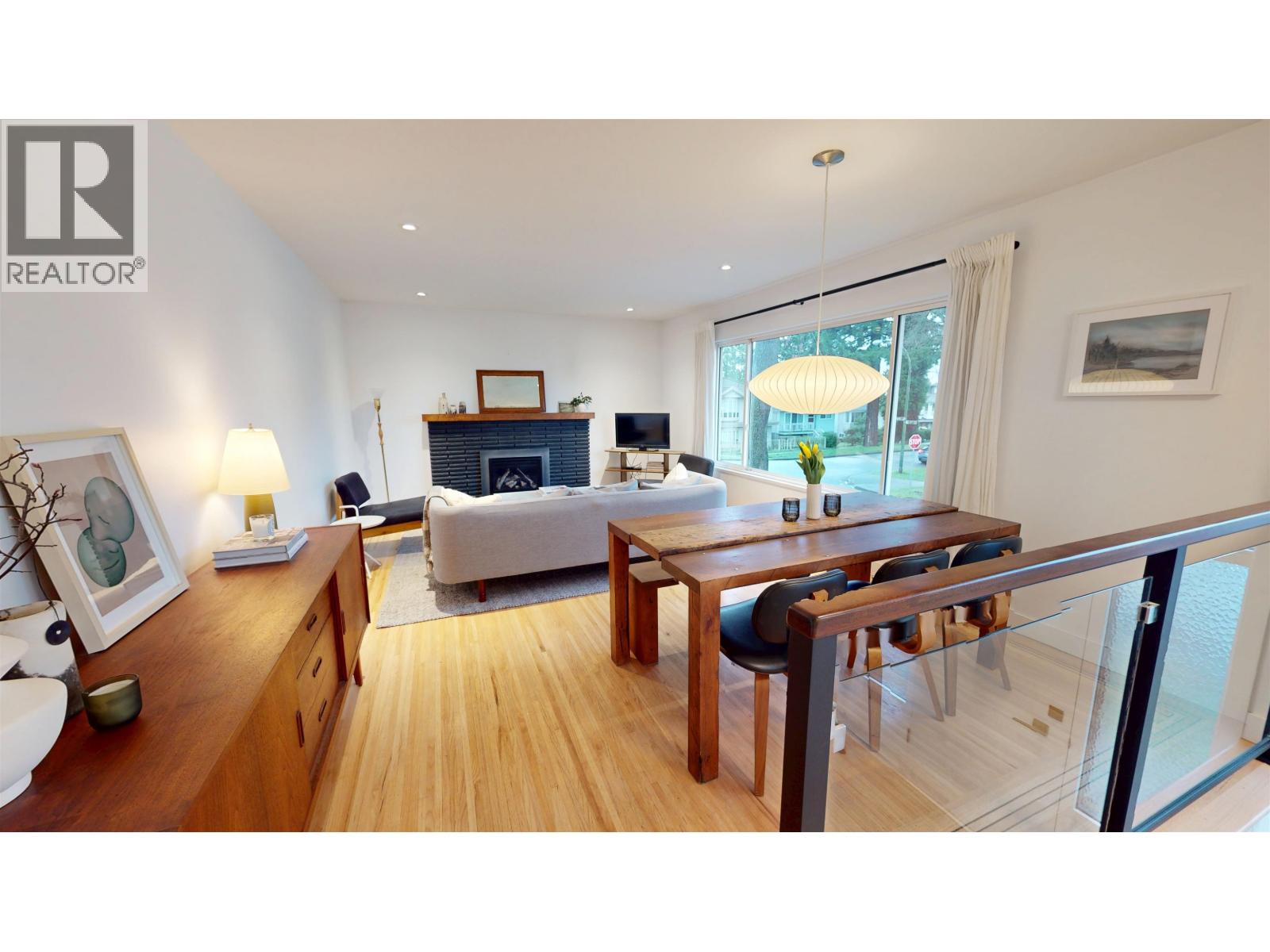 995 E 47th Avenue, Vancouver, British Columbia  V5W 2B7 - Photo 3 - R3101718