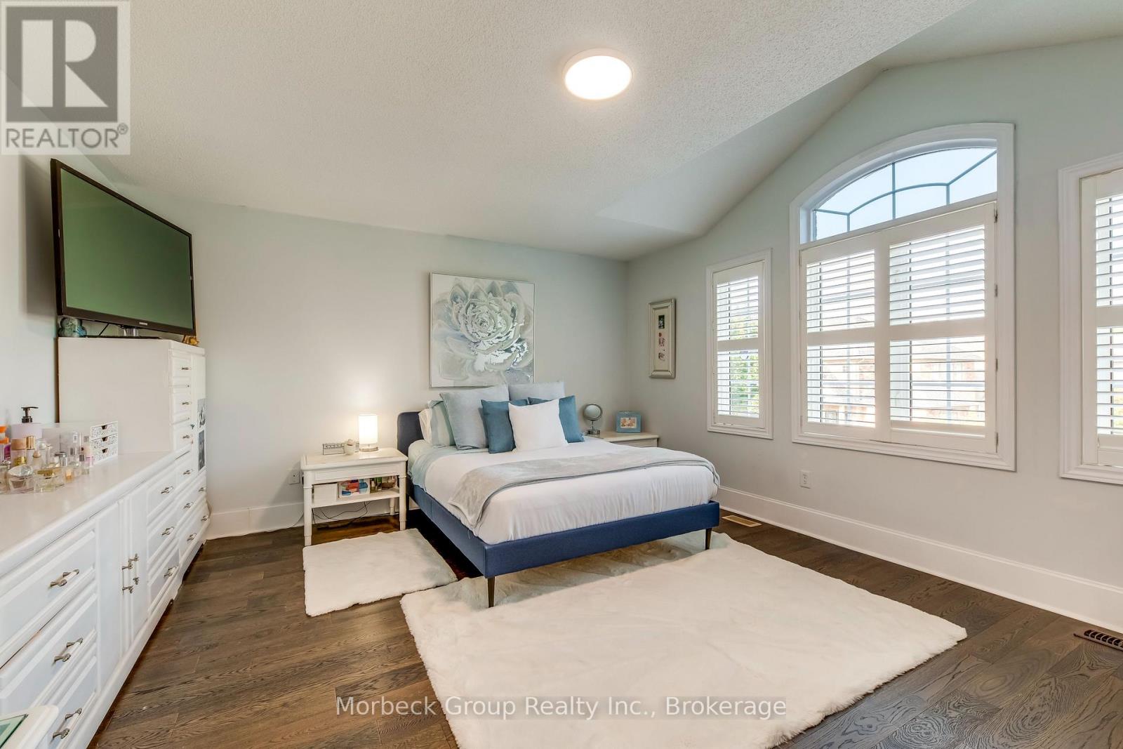 1436 Gulledge Trail, Oakville (Wt West Oak Trails), Ontario  L6M 3Z8 - Photo 12 - W12901696