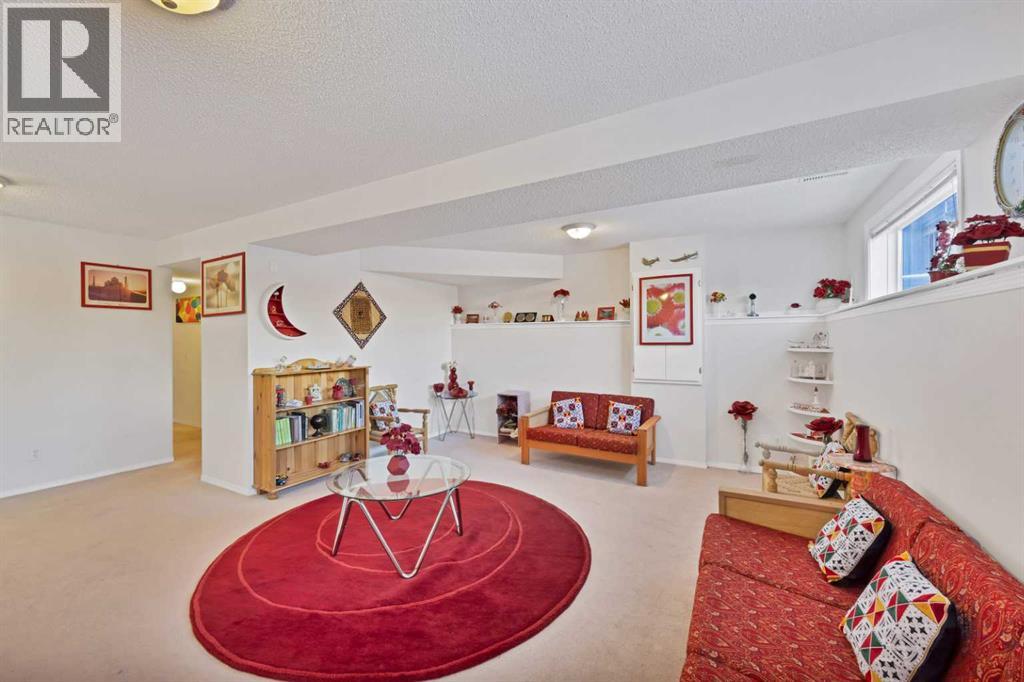 87 Taralea Gardens Ne, Calgary, Alberta  T3J 4W5 - Photo 30 - A2273185