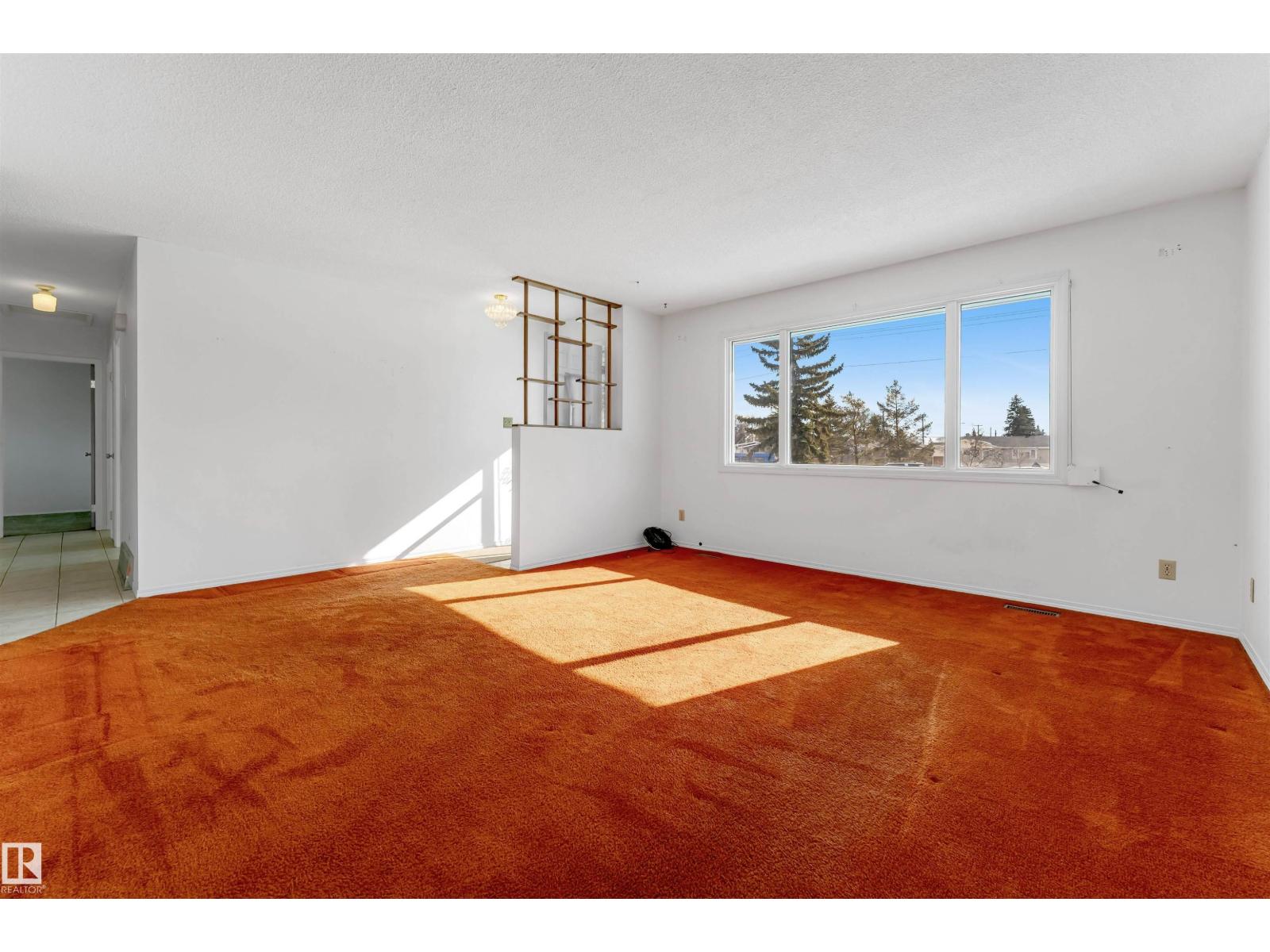 8716 137 Av Nw, Edmonton, Alberta  T5E 1Y4 - Photo 14 - E4476990