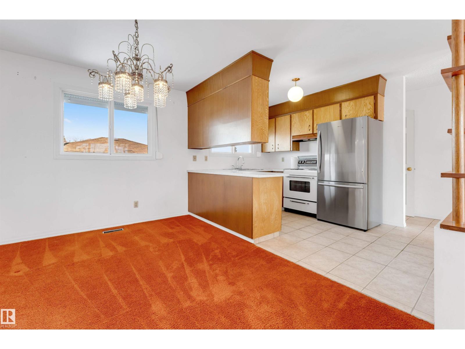 8716 137 Av Nw, Edmonton, Alberta  T5E 1Y4 - Photo 15 - E4476990