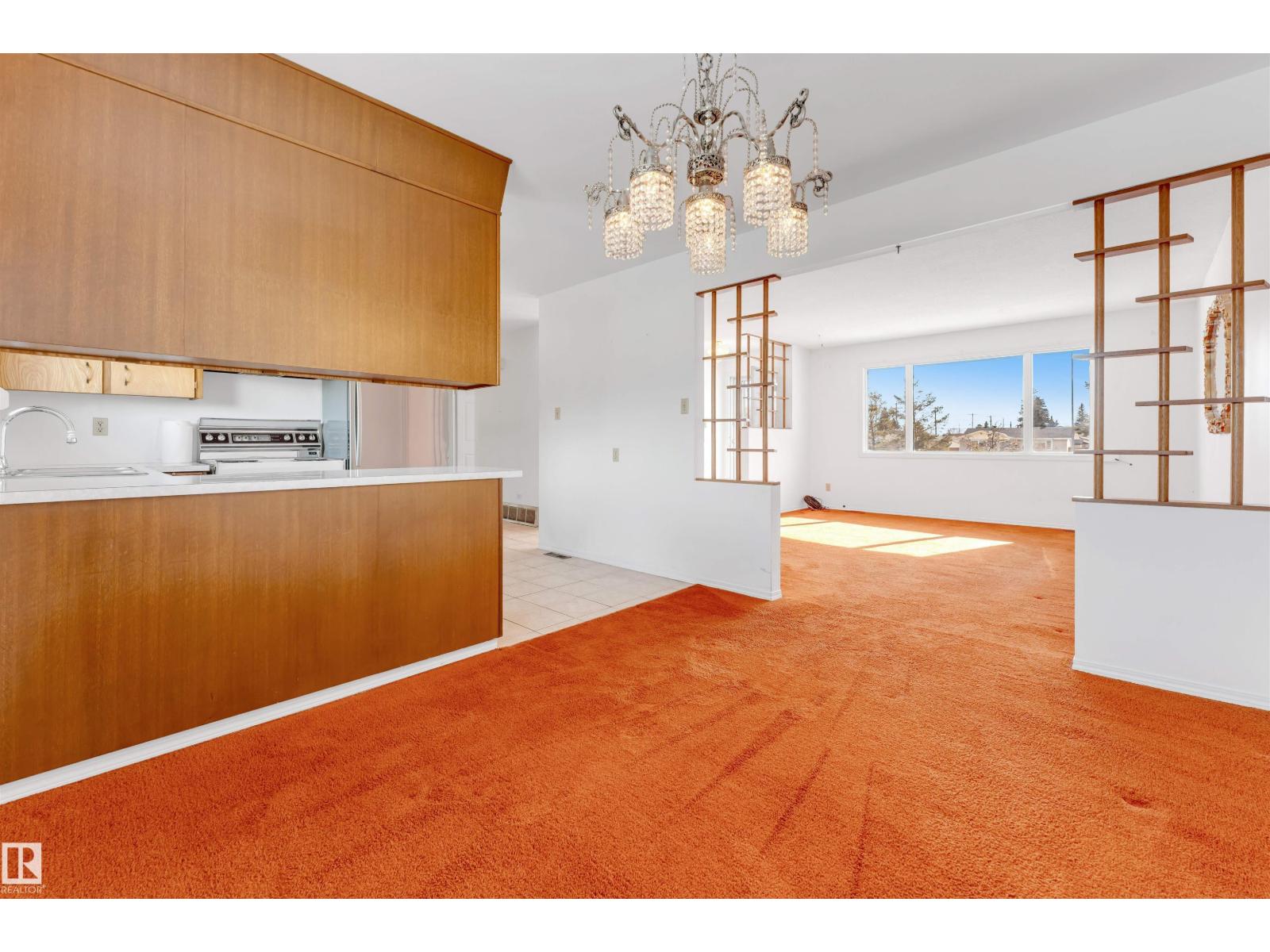 8716 137 Av Nw, Edmonton, Alberta  T5E 1Y4 - Photo 17 - E4476990