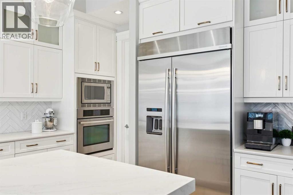 1035 73 Street Sw, Calgary, Alberta  T3H 0S2 - Photo 14 - A2287942