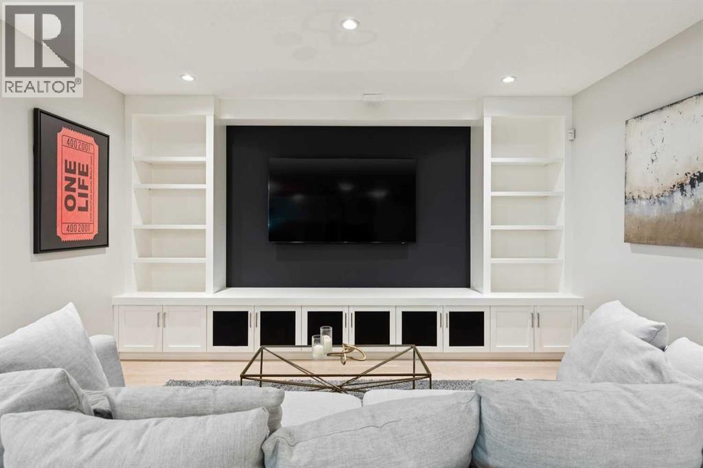 1035 73 Street Sw, Calgary, Alberta  T3H 0S2 - Photo 36 - A2287942