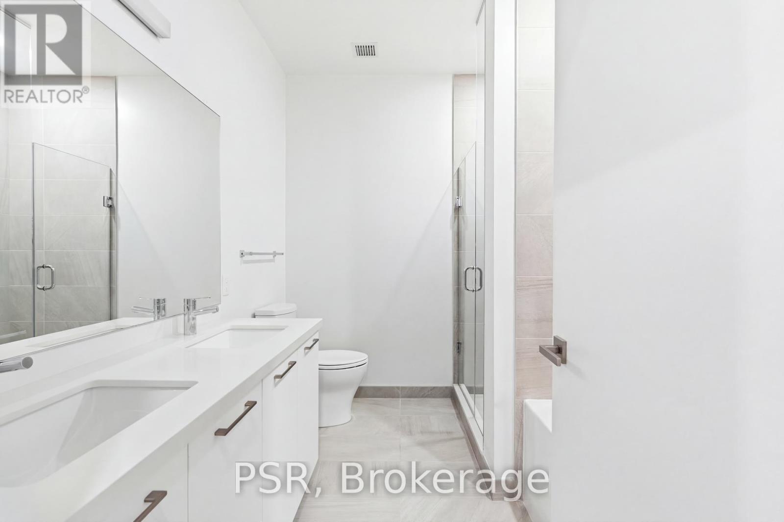 Th12 - 33 Frederick Todd Way, Toronto, Ontario  M4G 0C9 - Photo 15 - C12901702