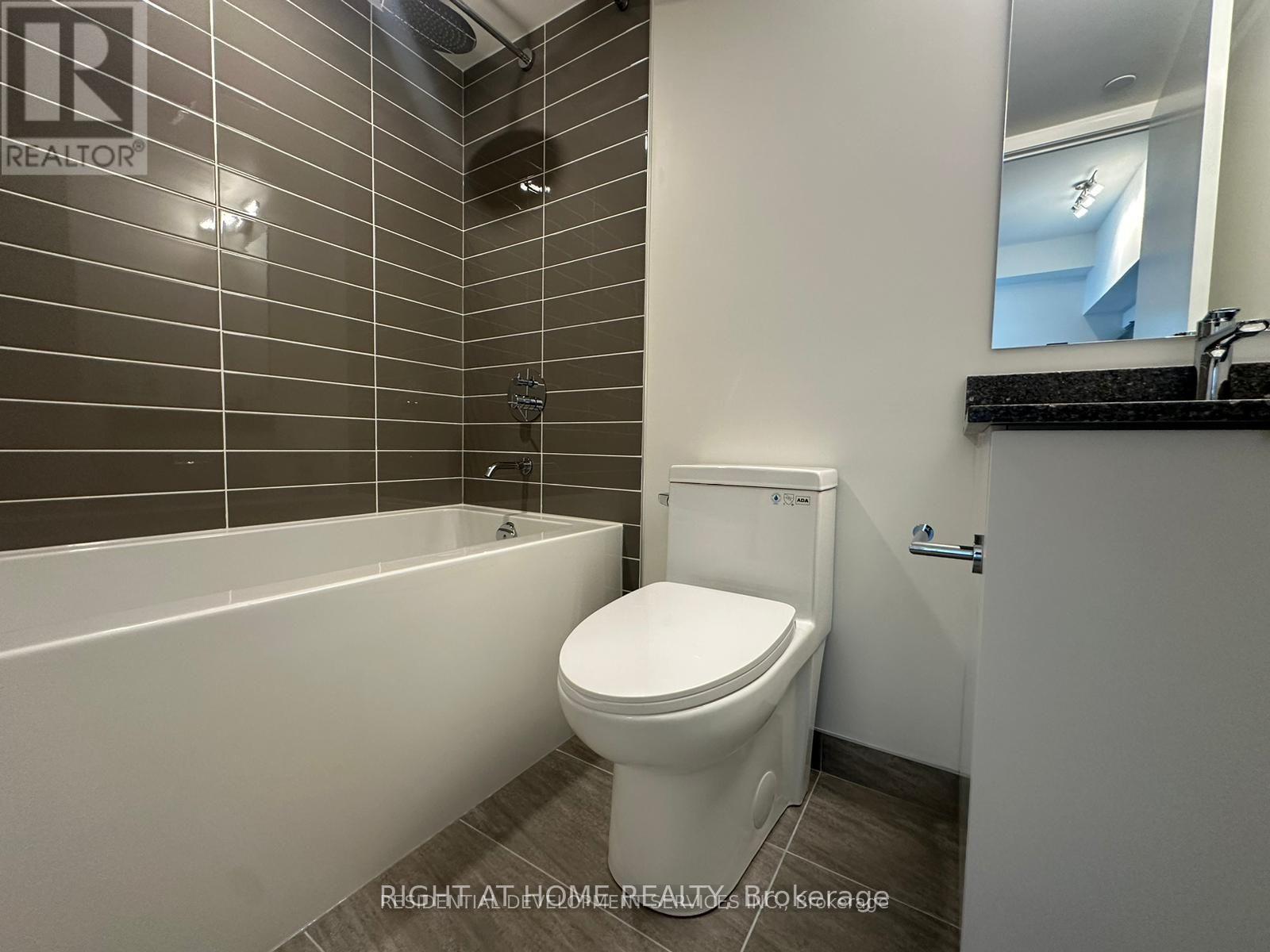 813 - 500 Wilson Avenue, Toronto, Ontario  M3H 0E5 - Photo 8 - C12901754