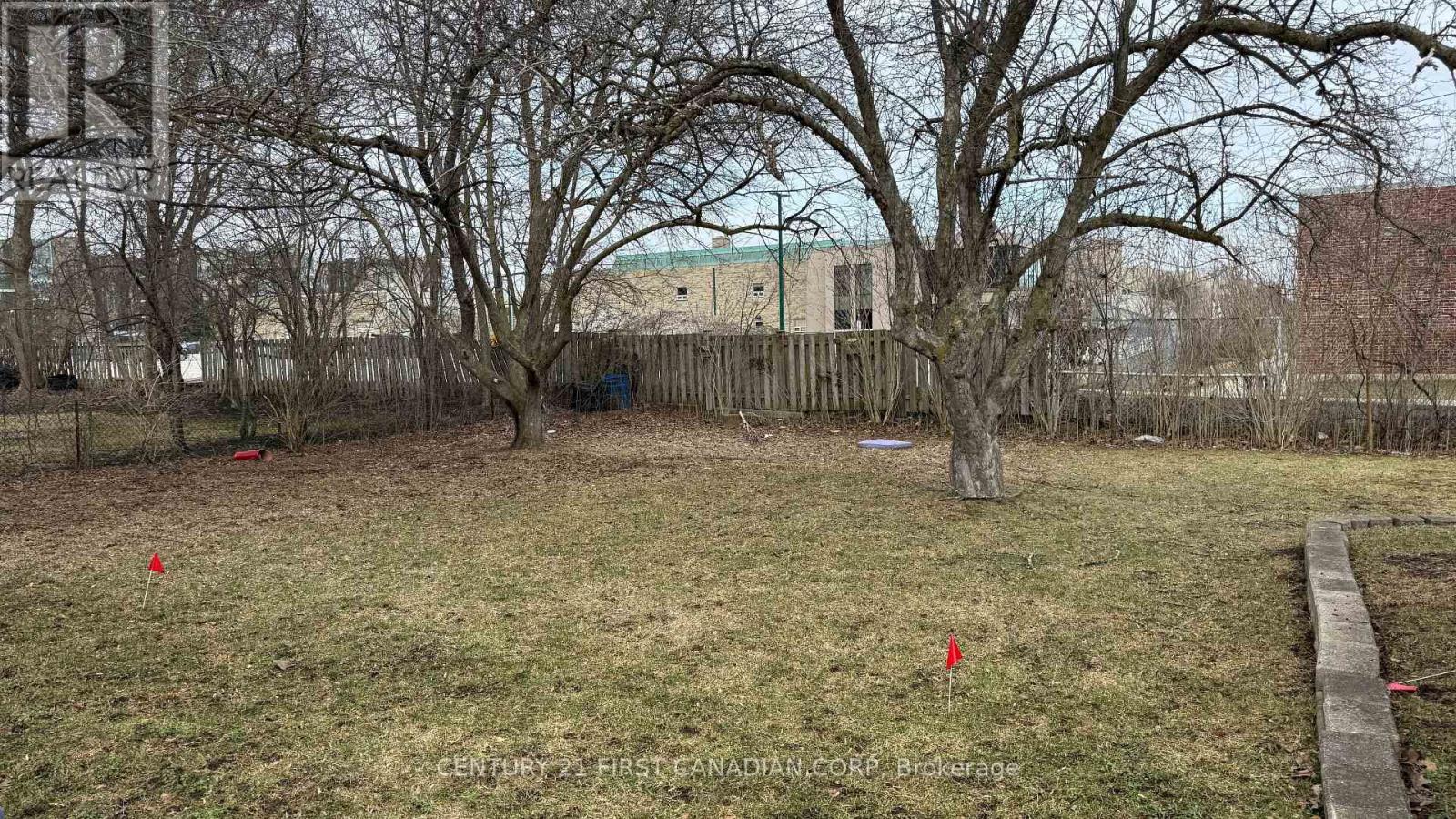 Lower - 29 Ford Crescent, London North, Ontario  N6G 1H8 - Photo 13 - X12901720