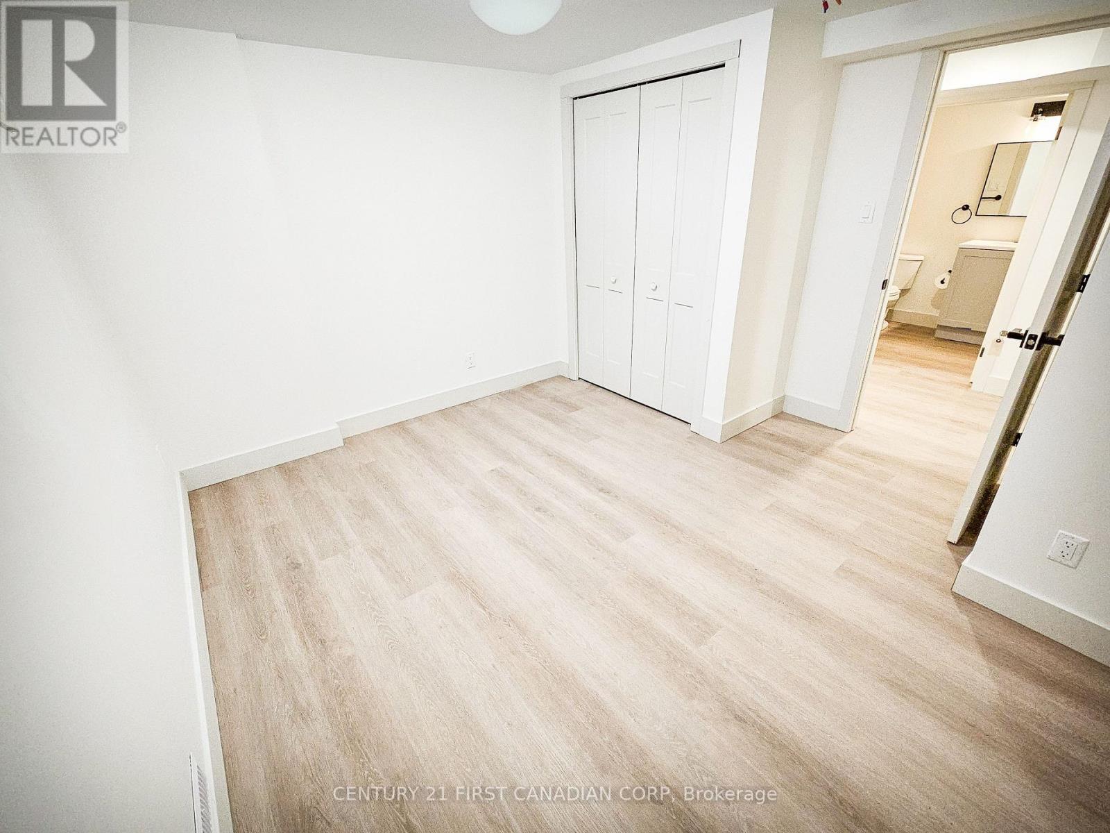 Lower - 29 Ford Crescent, London North, Ontario  N6G 1H8 - Photo 6 - X12901720