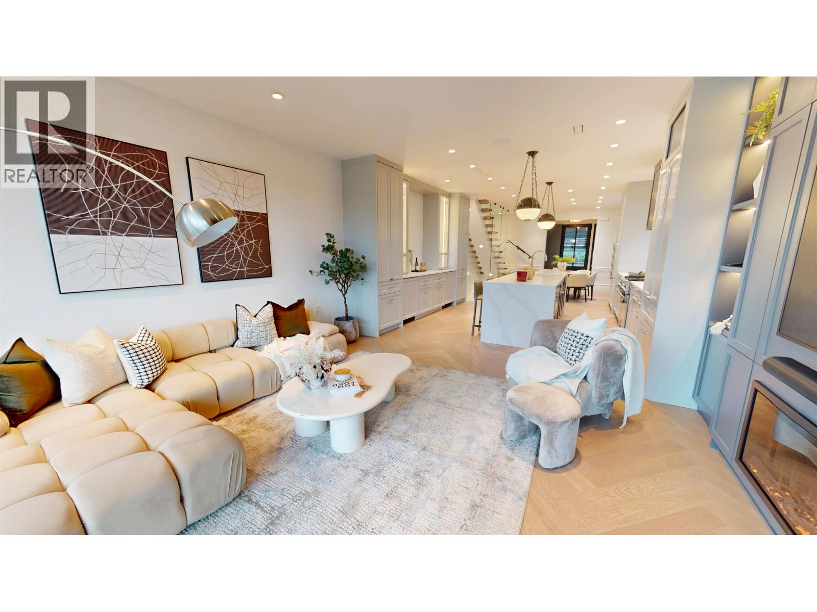 2171 Vanness Avenue, Vancouver, British Columbia  V5N 2M1 - Photo 3 - R3097618