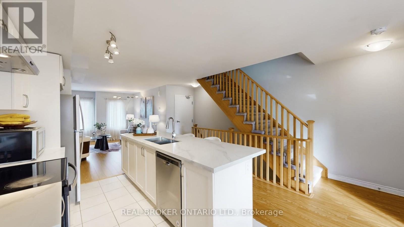 124 - 2500 Hill Rise Court, Oshawa, Ontario  L1L 0M6 - Photo 9 - E12901730