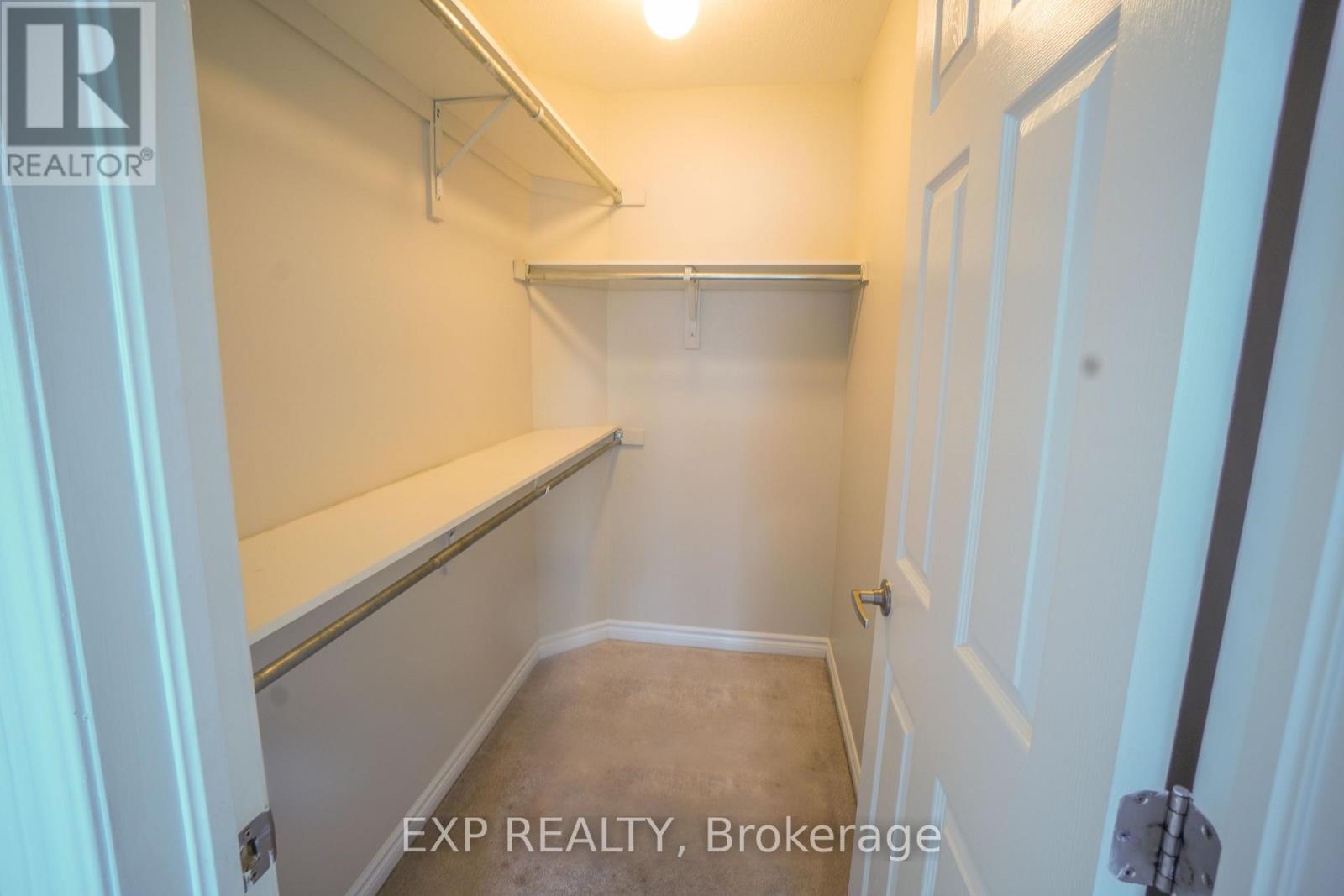 229 Cayman Road, Ottawa, Ontario  K2S 0N8 - Photo 12 - X12901724