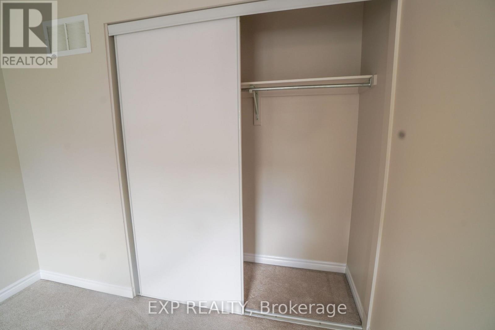 229 Cayman Road, Ottawa, Ontario  K2S 0N8 - Photo 22 - X12901724