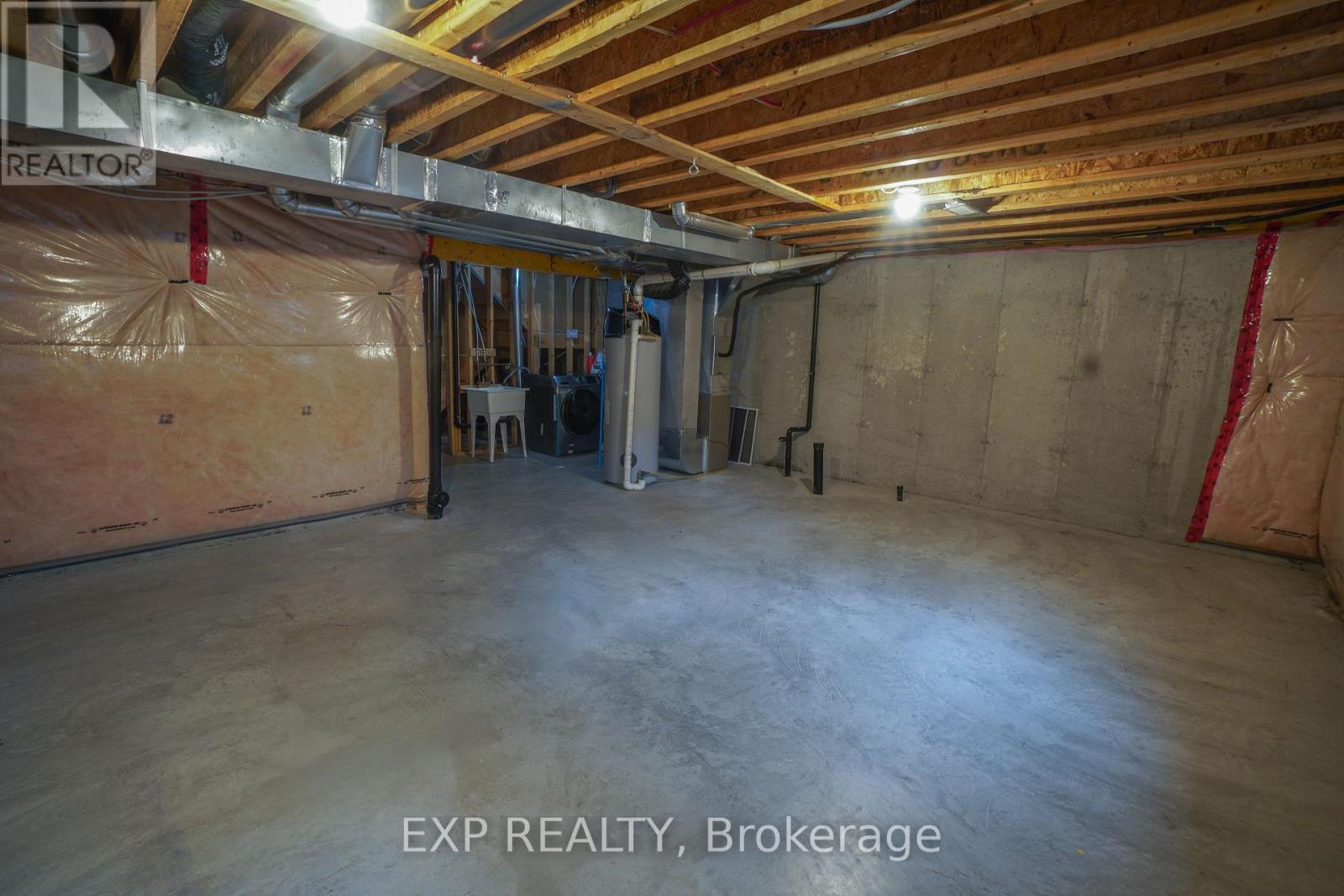 229 Cayman Road, Ottawa, Ontario  K2S 0N8 - Photo 25 - X12901724