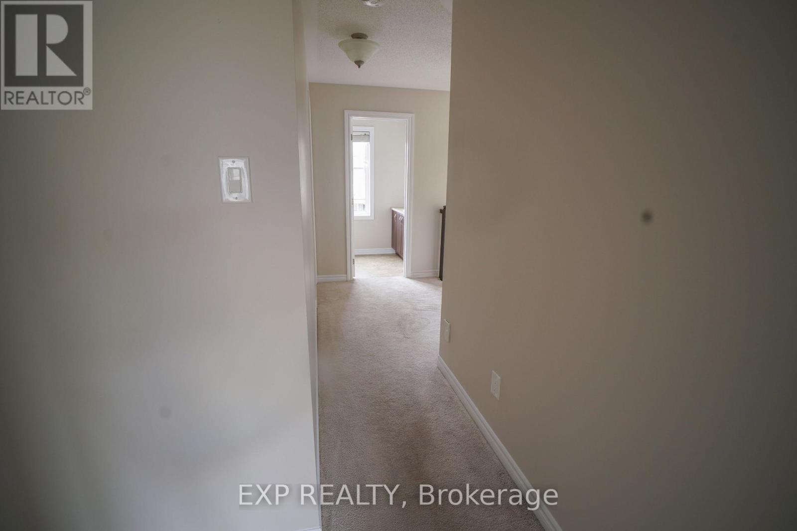 229 Cayman Road, Ottawa, Ontario  K2S 0N8 - Photo 8 - X12901724