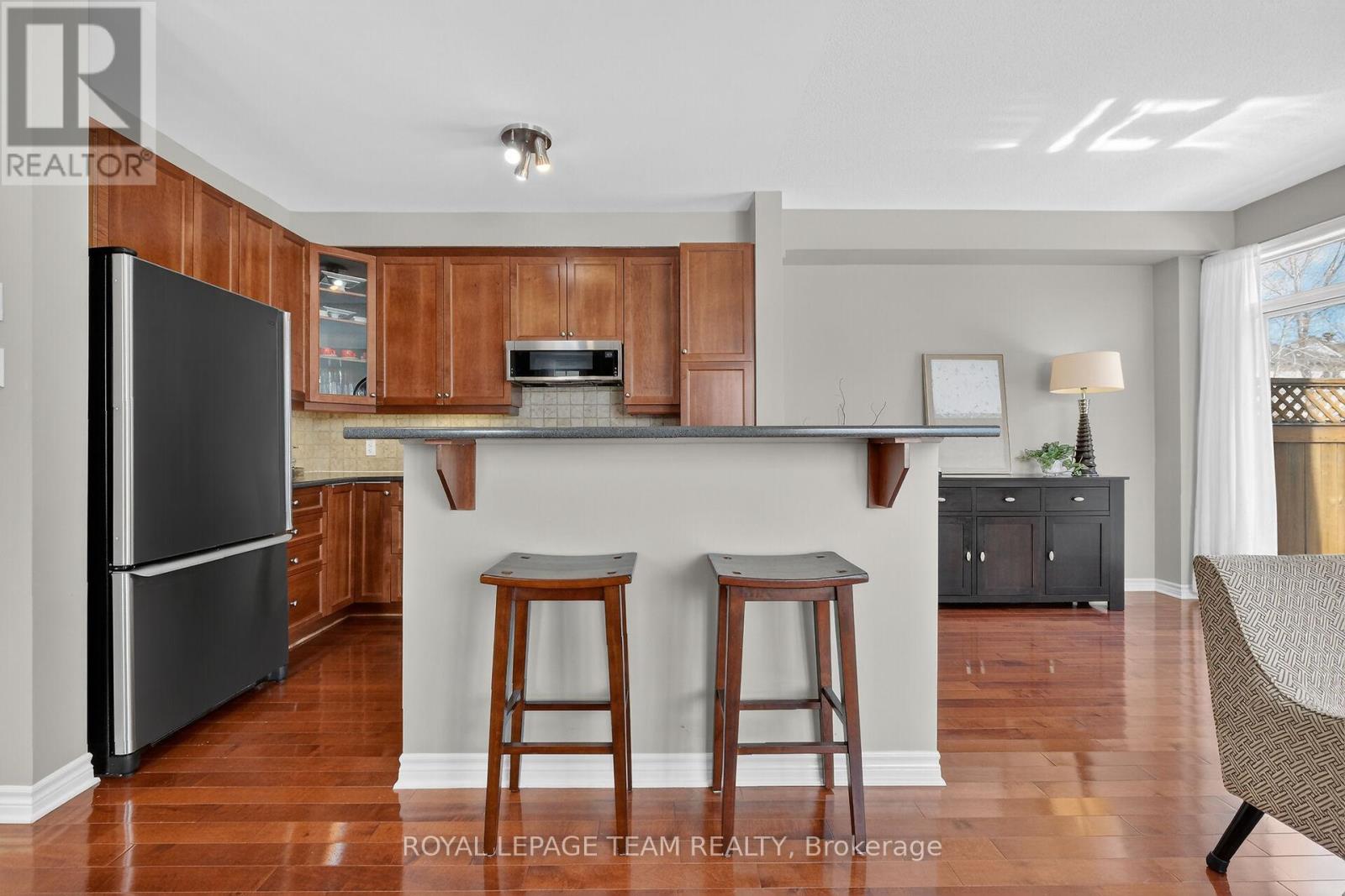 100 Shepody Circle, Ottawa, Ontario  K1T 4H9 - Photo 15 - X12901736