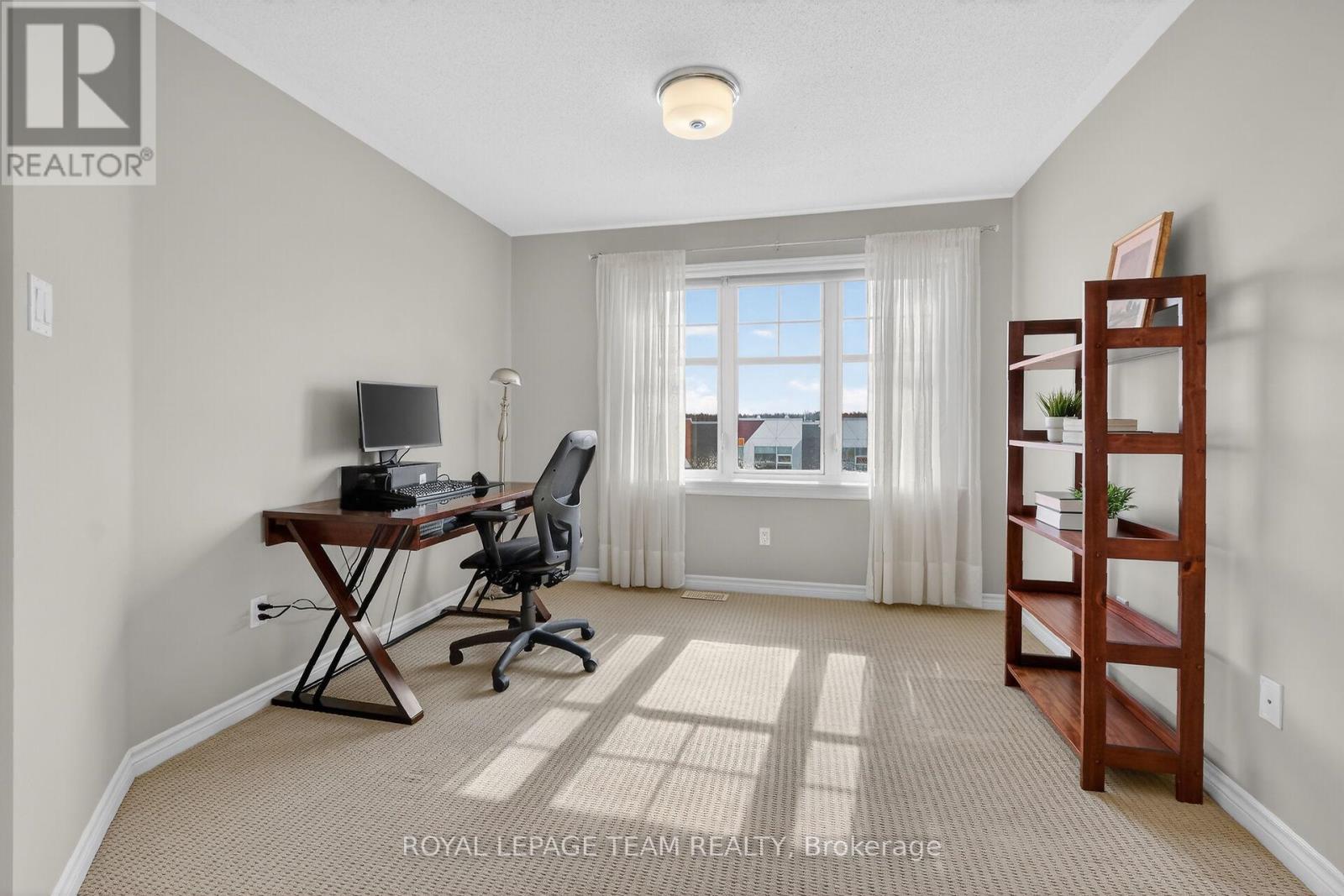 100 Shepody Circle, Ottawa, Ontario  K1T 4H9 - Photo 28 - X12901736