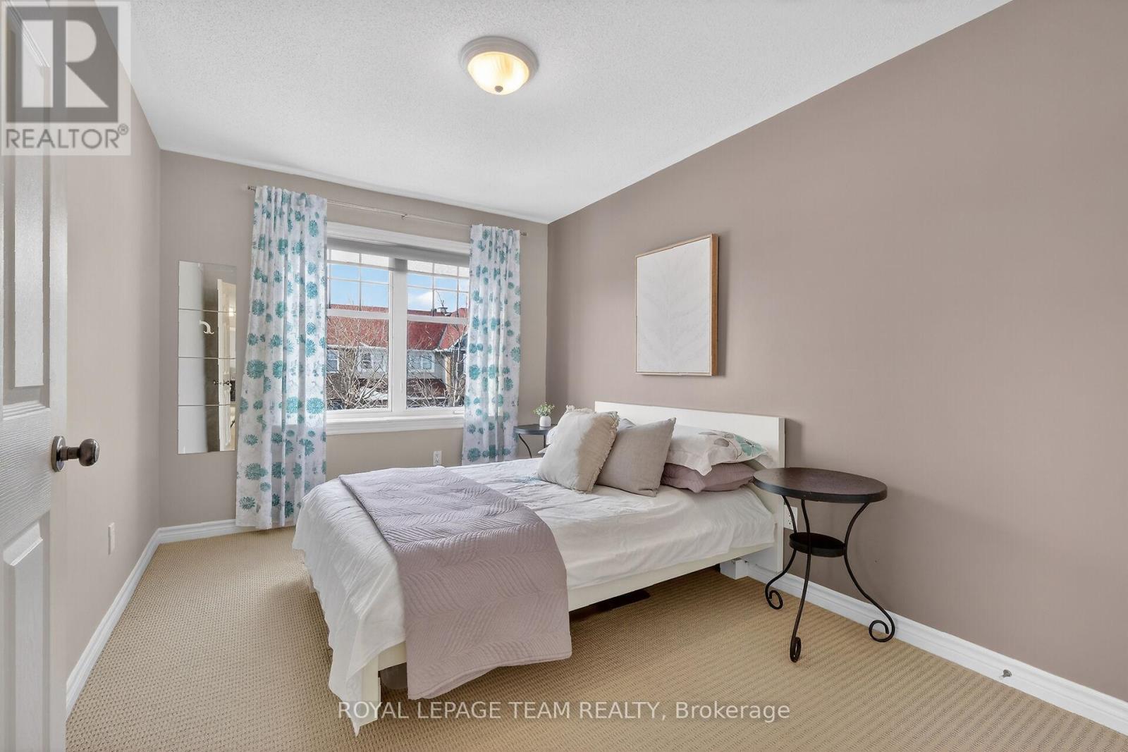 100 Shepody Circle, Ottawa, Ontario  K1T 4H9 - Photo 45 - X12901736