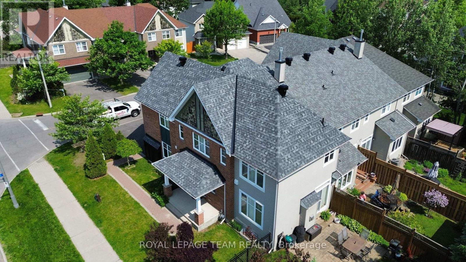 100 Shepody Circle, Ottawa, Ontario  K1T 4H9 - Photo 50 - X12901736