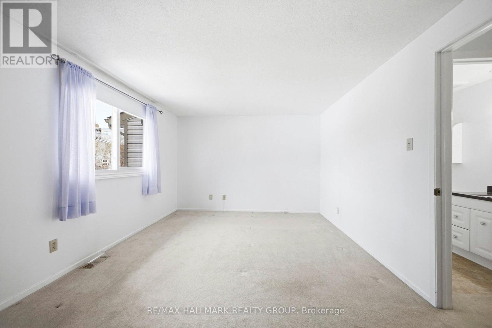 111 - 1389 Palmerston Drive, Ottawa, Ontario  K1J 8N9 - Photo 14 - X12901738