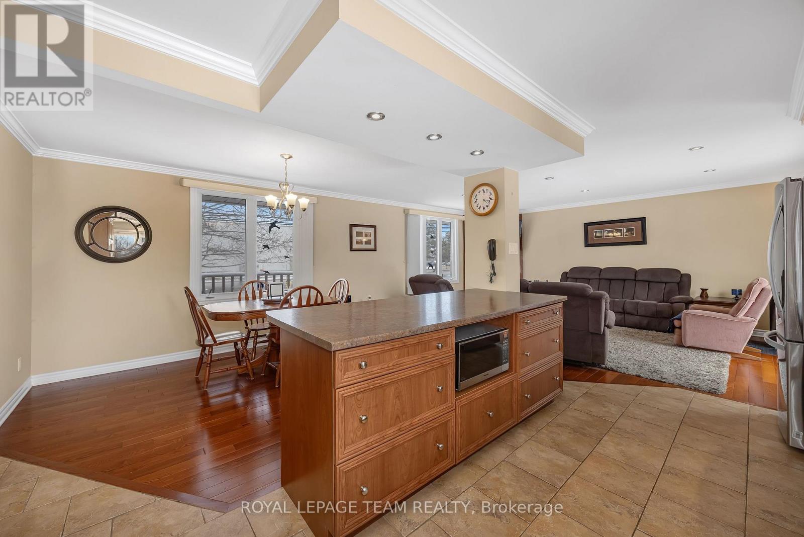 280 County 44 Road, North Grenville, Ontario  K0G 1J0 - Photo 8 - X12901764