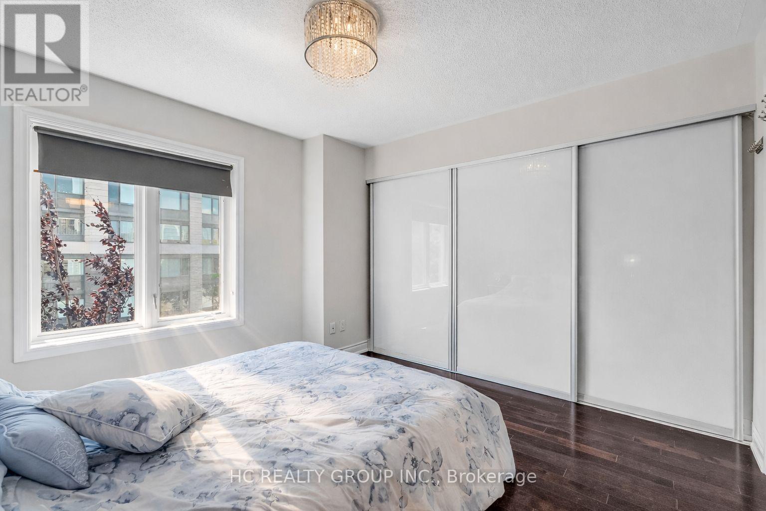 Th6 - 225 South Park Road, Markham, Ontario  L3T 0B6 - Photo 17 - N12901698