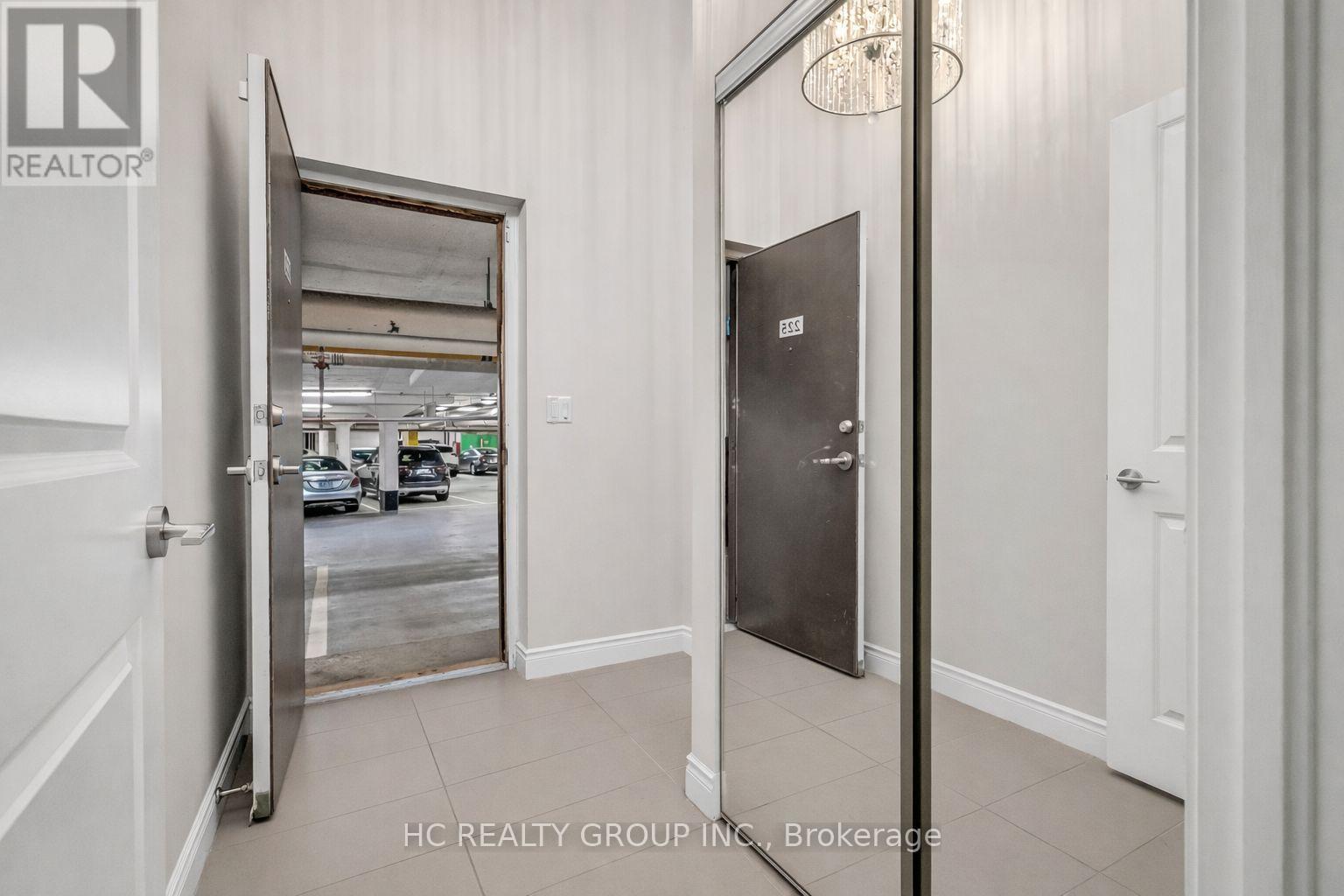 Th6 - 225 South Park Road, Markham, Ontario  L3T 0B6 - Photo 25 - N12901698