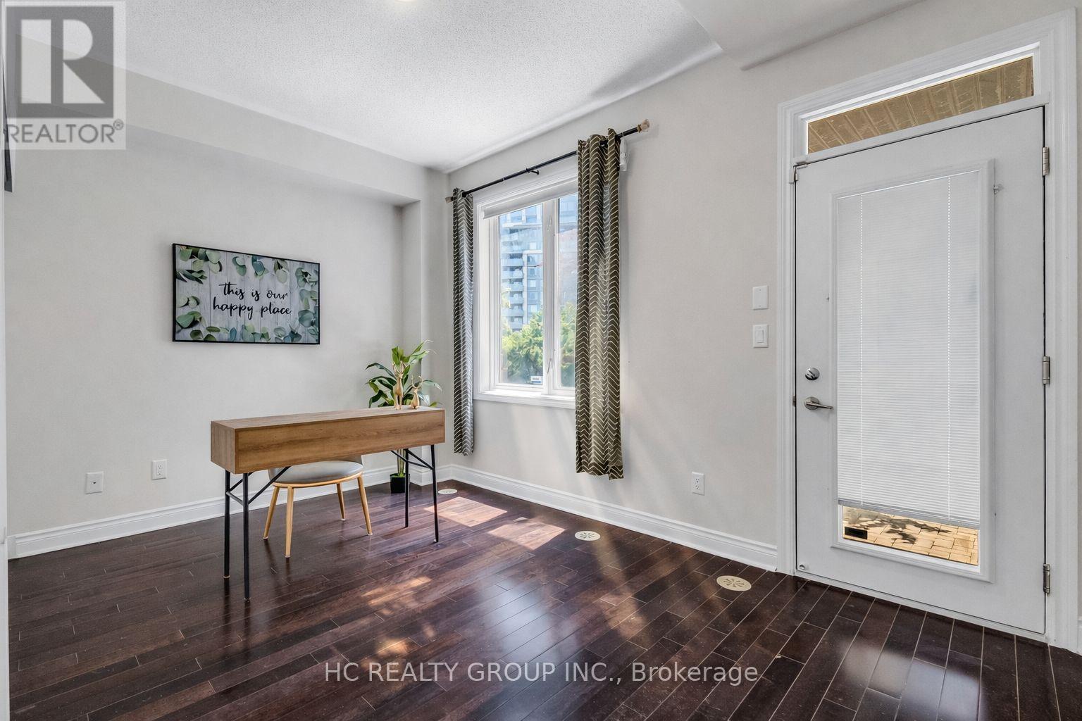 Th6 - 225 South Park Road, Markham, Ontario  L3T 0B6 - Photo 5 - N12901698