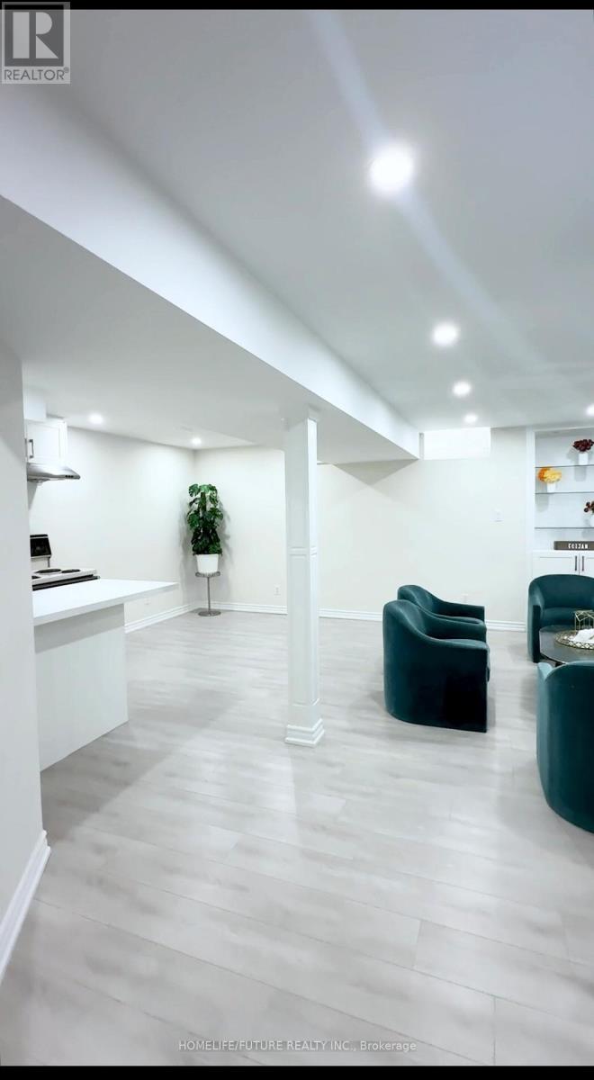 1 Capogna Street, Markham, Ontario  L6B 0H5 - Photo 17 - N12901758