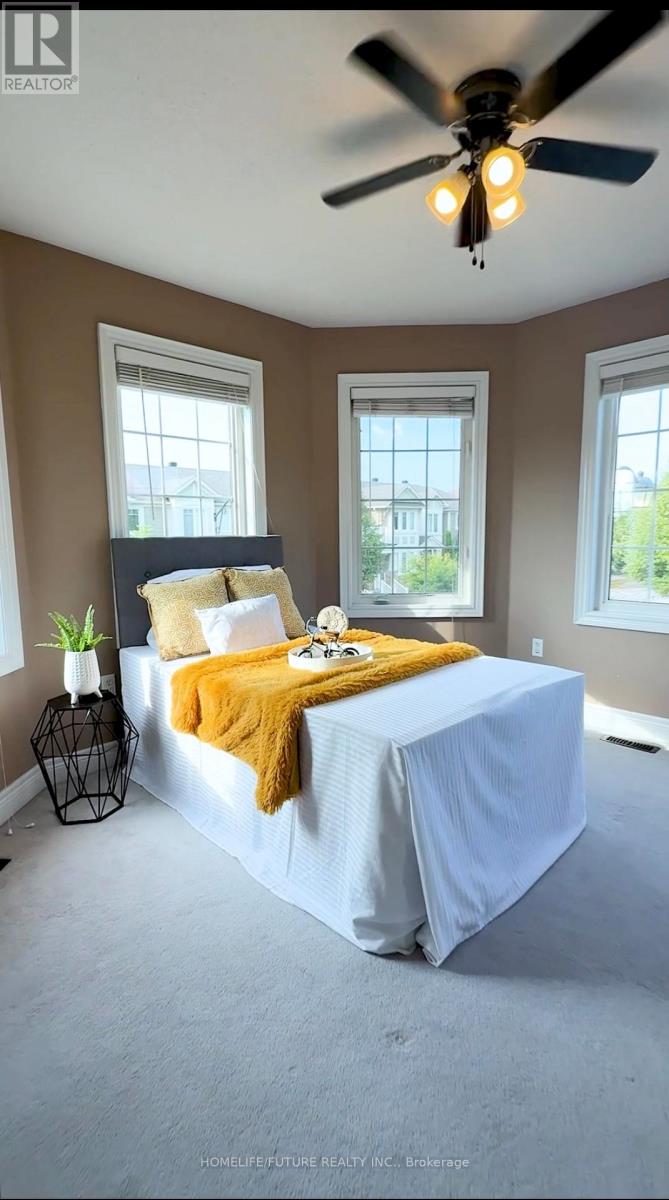 1 Capogna Street, Markham, Ontario  L6B 0H5 - Photo 18 - N12901758