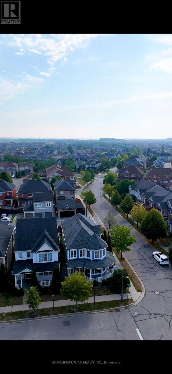 1 Capogna Street, Markham, Ontario  L6B 0H5 - Photo 3 - N12901758