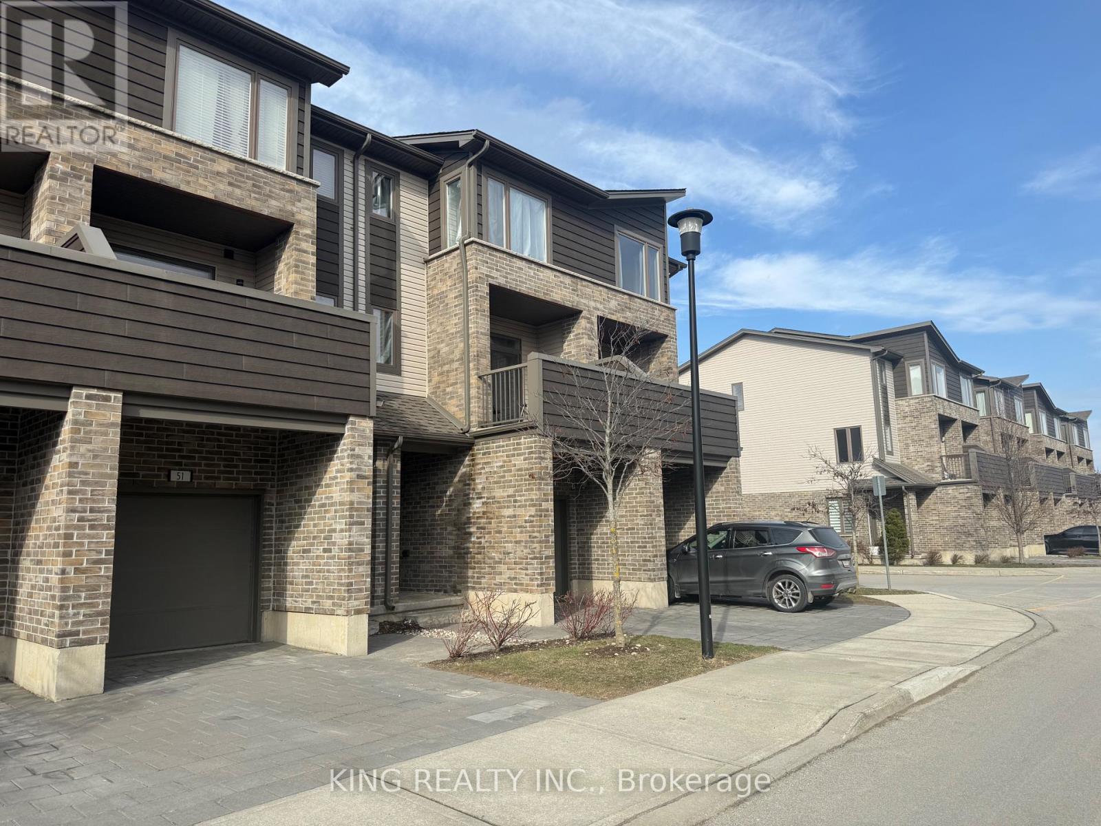 51 - 2070 Meadowgate Boulevard, London South, Ontario  N6M 0H5 - Photo 2 - X12898308