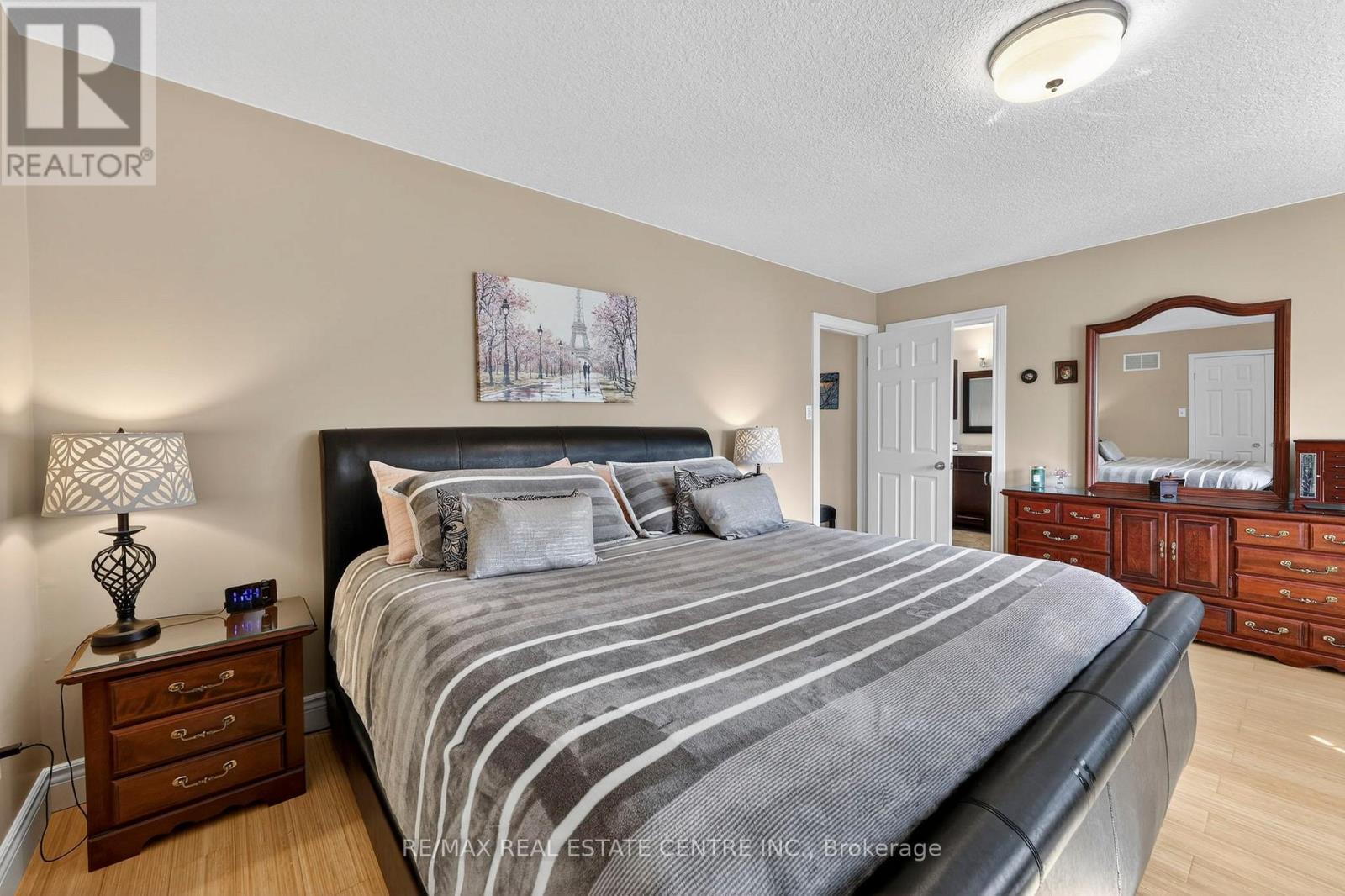 205 Walsh Crescent, Orangeville, Ontario  L9W 4T2 - Photo 20 - W12901694