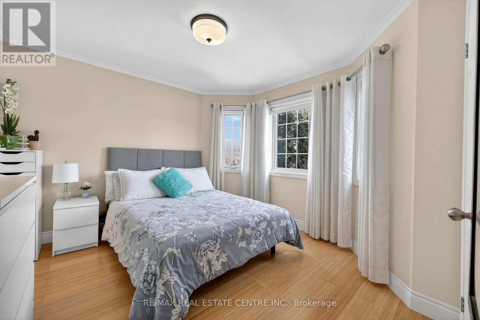 205 Walsh Crescent, Orangeville, Ontario  L9W 4T2 - Photo 25 - W12901694