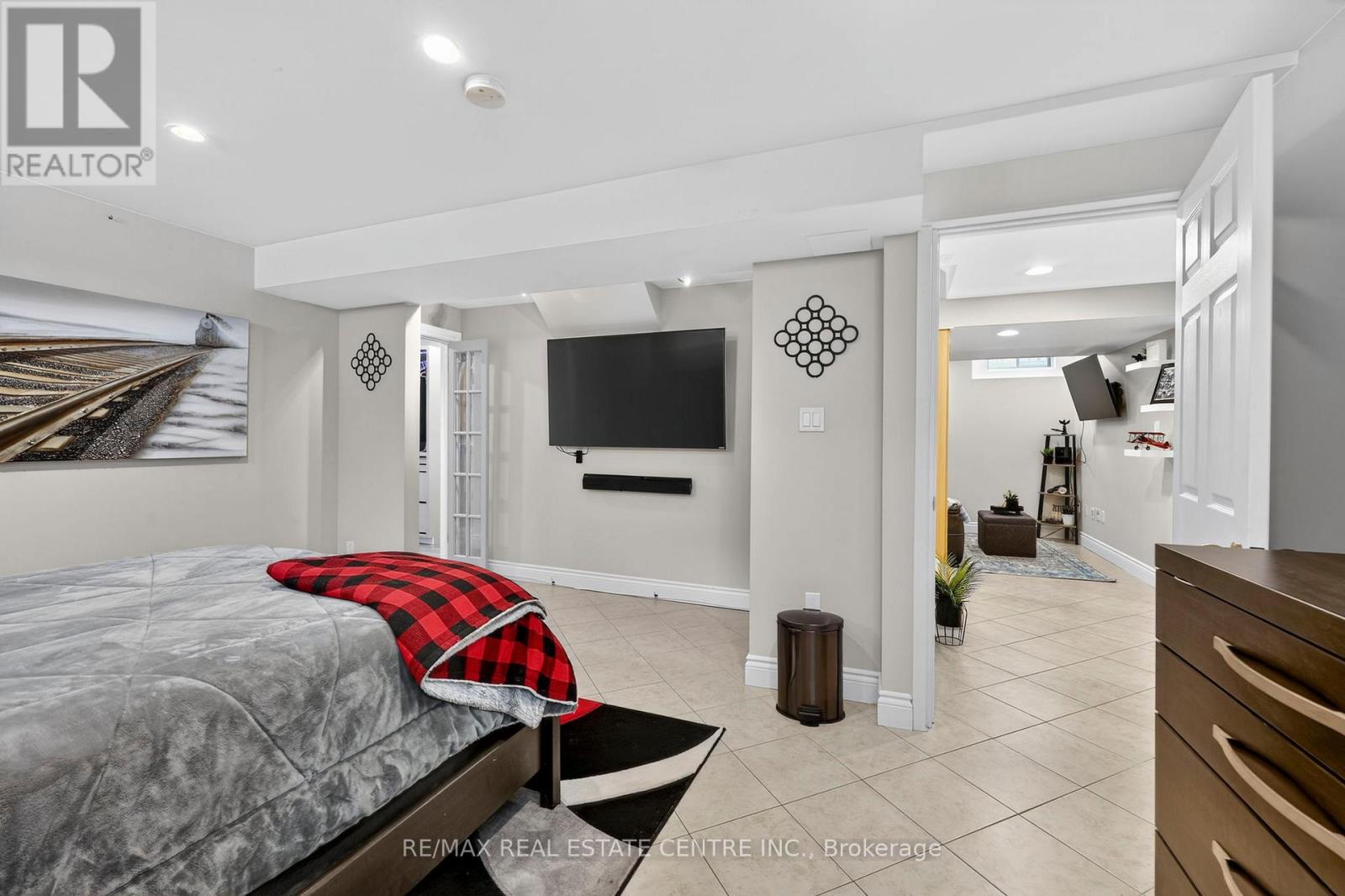 205 Walsh Crescent, Orangeville, Ontario  L9W 4T2 - Photo 33 - W12901694