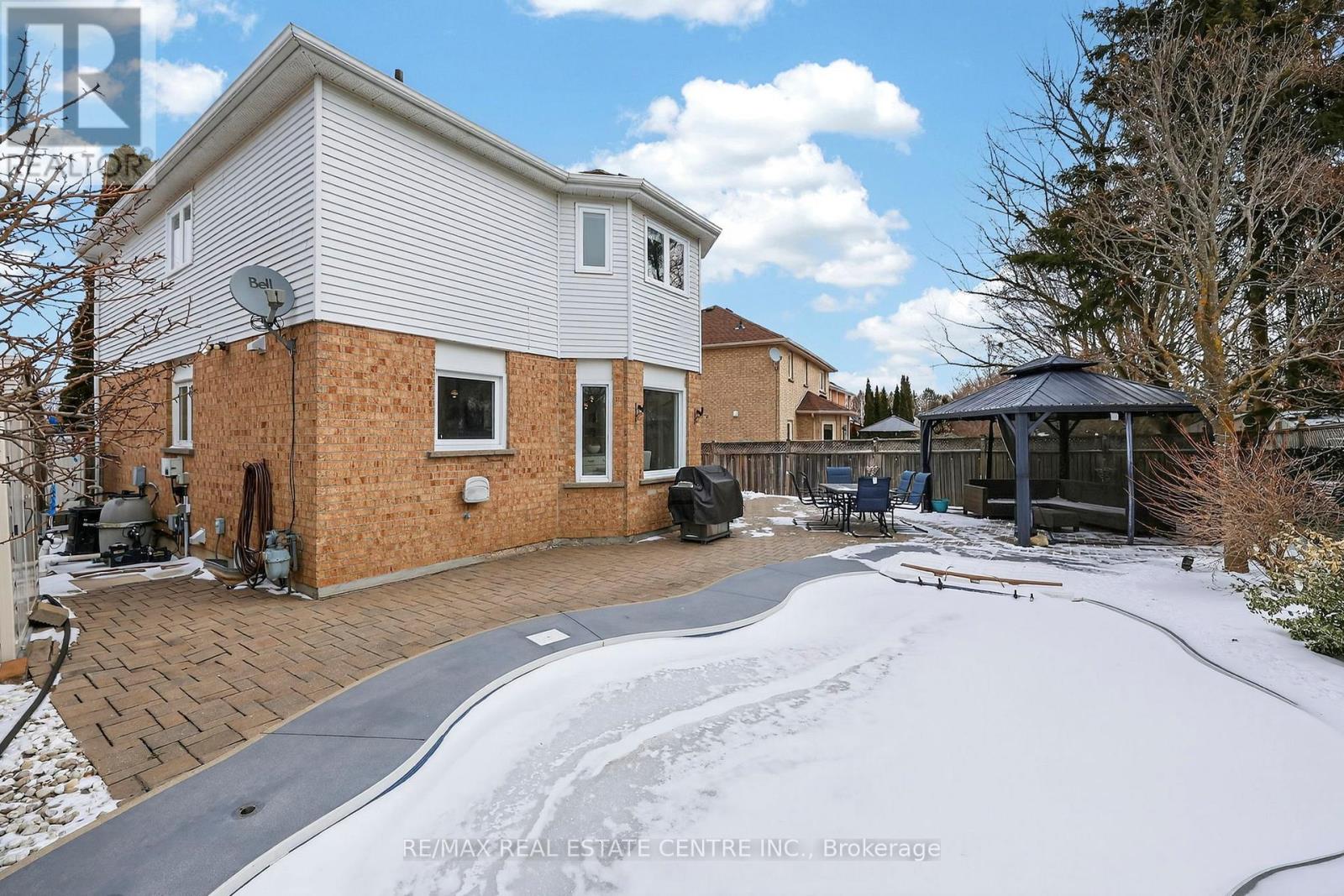 205 Walsh Crescent, Orangeville, Ontario  L9W 4T2 - Photo 39 - W12901694