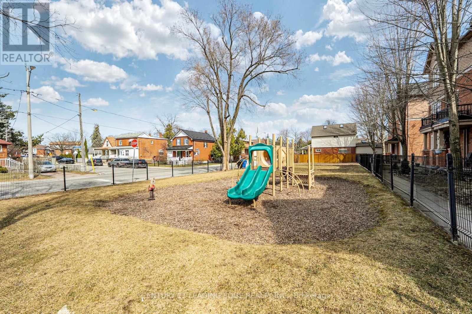 75 Elphick Lane, Toronto, Ontario  M9N 4A2 - Photo 18 - W12901712