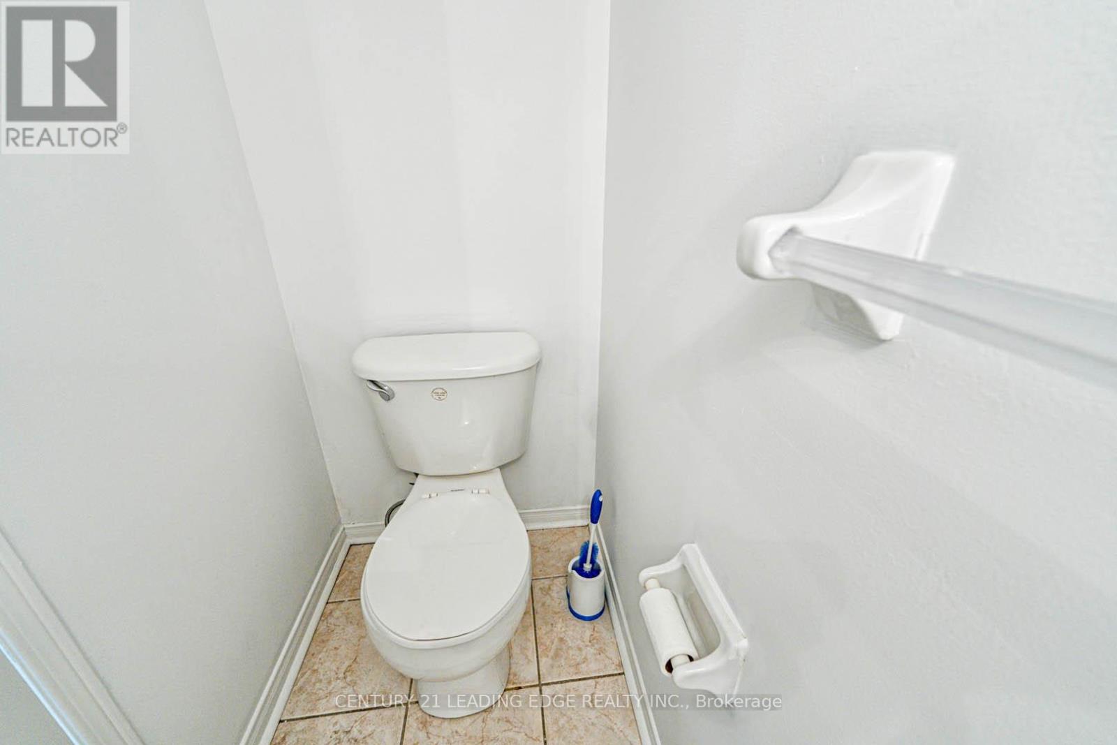 75 Elphick Lane, Toronto, Ontario  M9N 4A2 - Photo 7 - W12901712