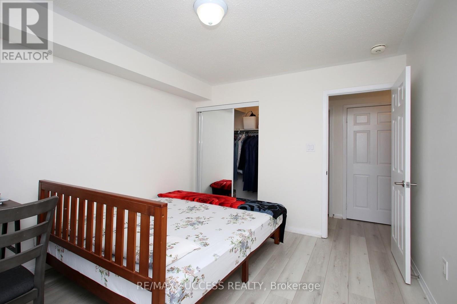 320 - 250 Sunny Meadow Boulevard, Brampton, Ontario  L6R 3Y7 - Photo 20 - W12901714