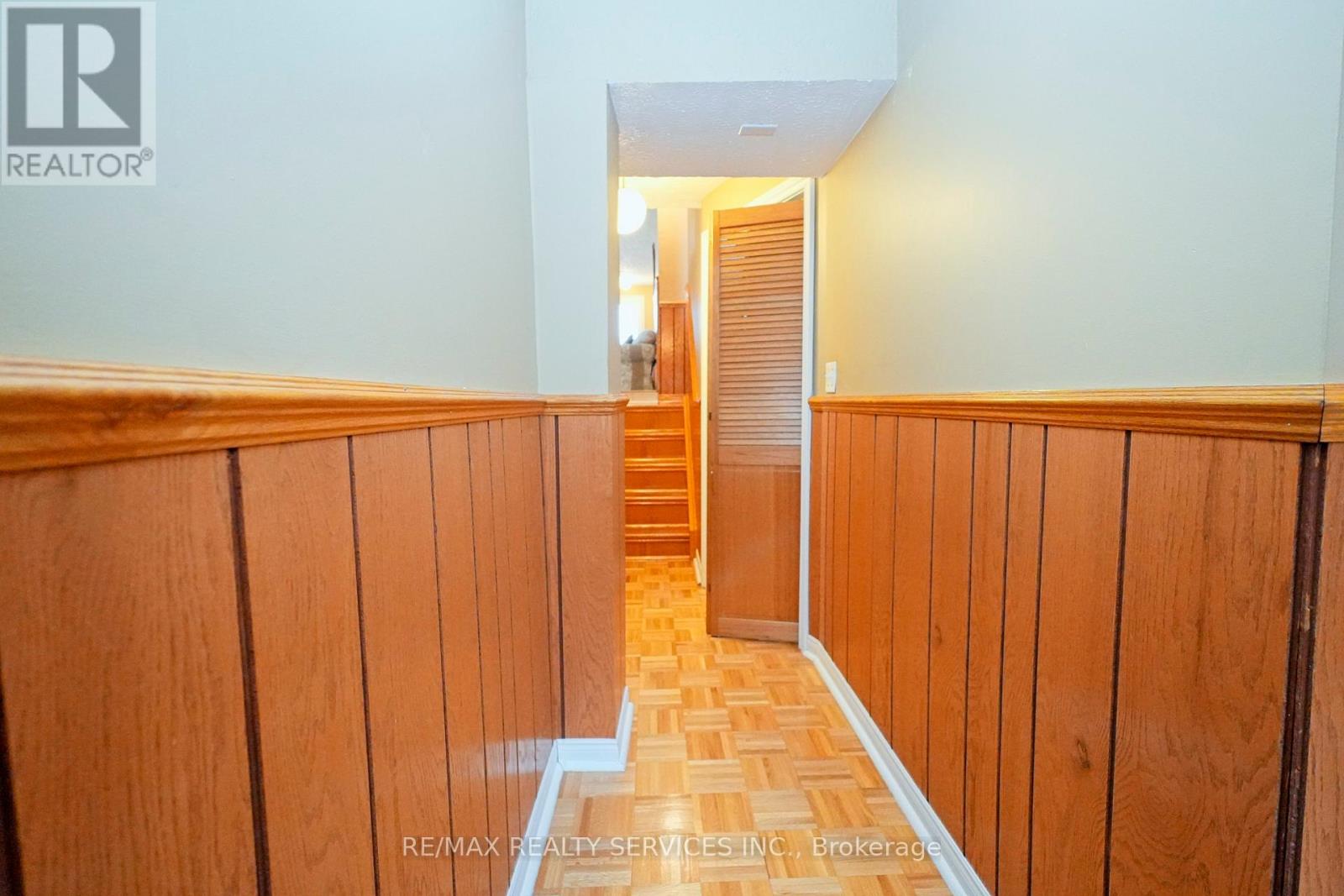 8 Cheryl Court, Brampton, Ontario  L6V 3C2 - Photo 40 - W12901726