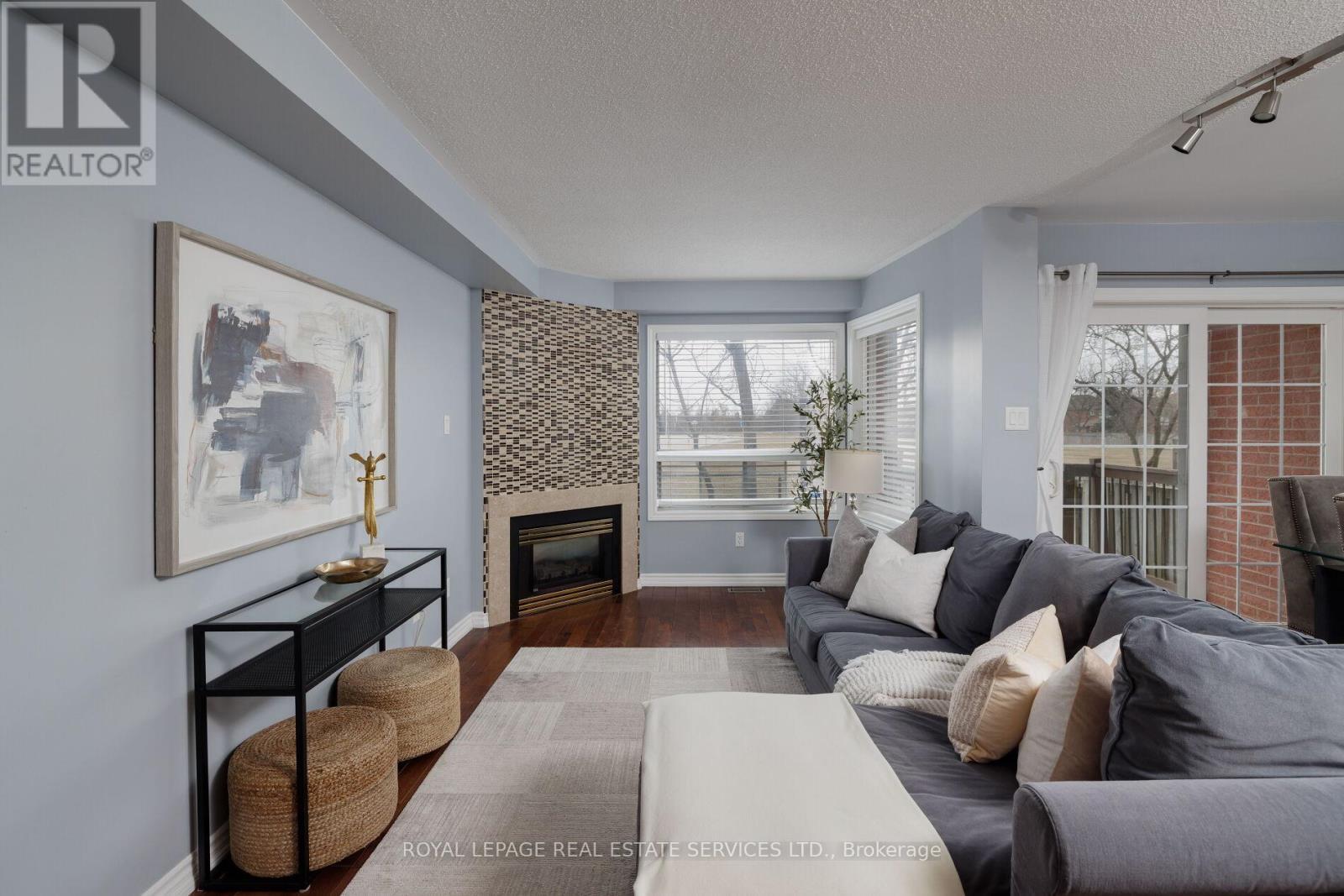 86 - 1240 Westview Terrace, Oakville, Ontario  L6M 3M4 - Photo 11 - W12901728