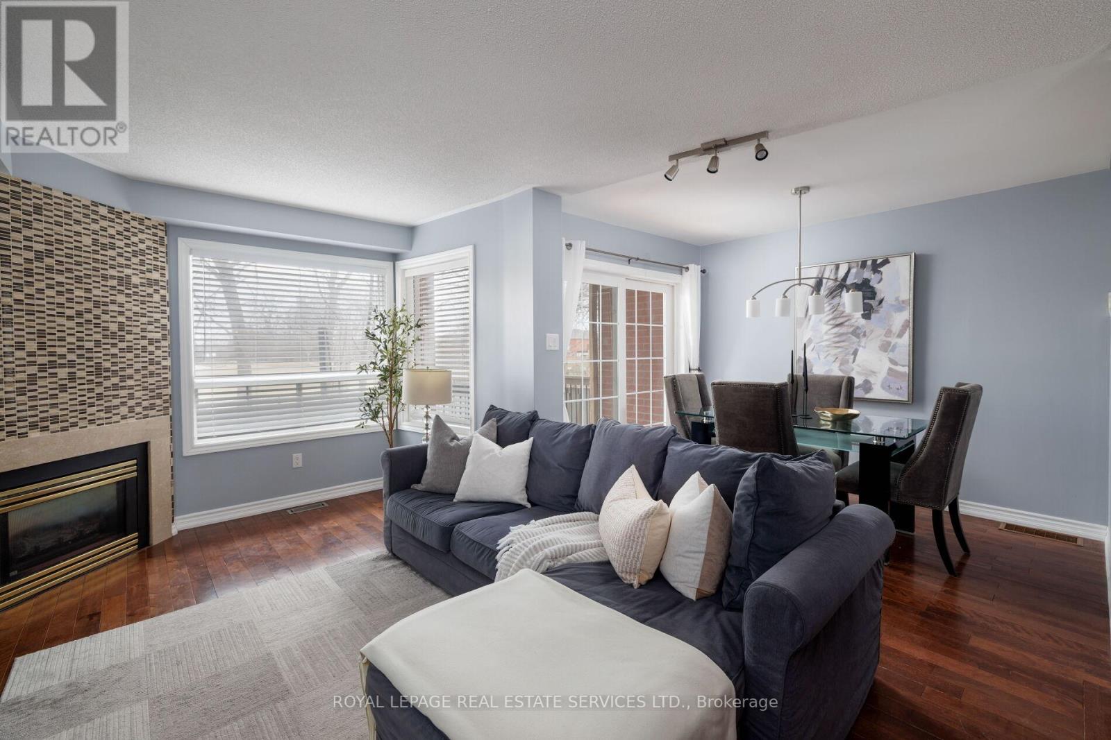 86 - 1240 Westview Terrace, Oakville, Ontario  L6M 3M4 - Photo 14 - W12901728