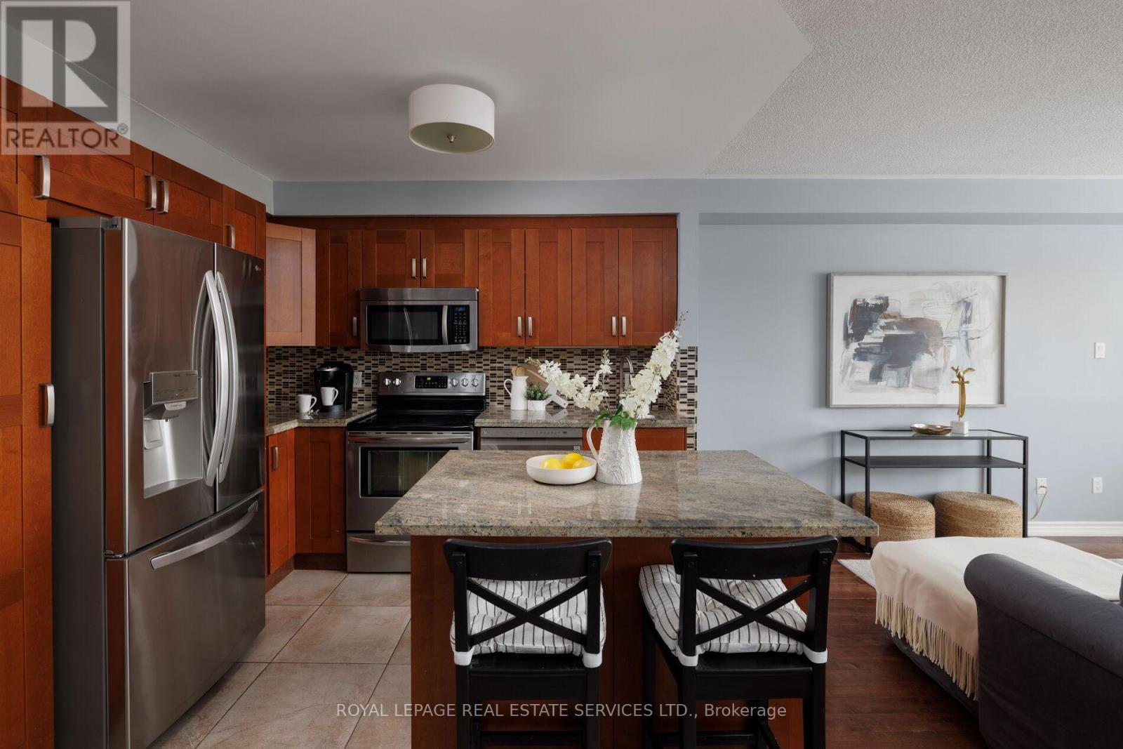 86 - 1240 Westview Terrace, Oakville, Ontario  L6M 3M4 - Photo 7 - W12901728