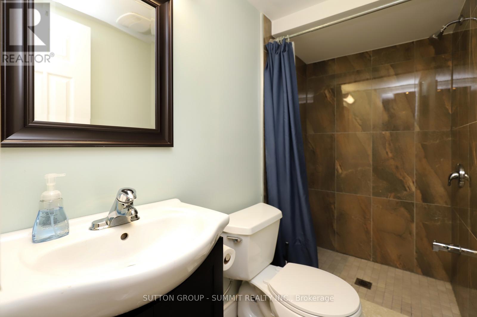 260 Glenashton Drive, Oakville, Ontario  L6H 6H5 - Photo 31 - W12901732