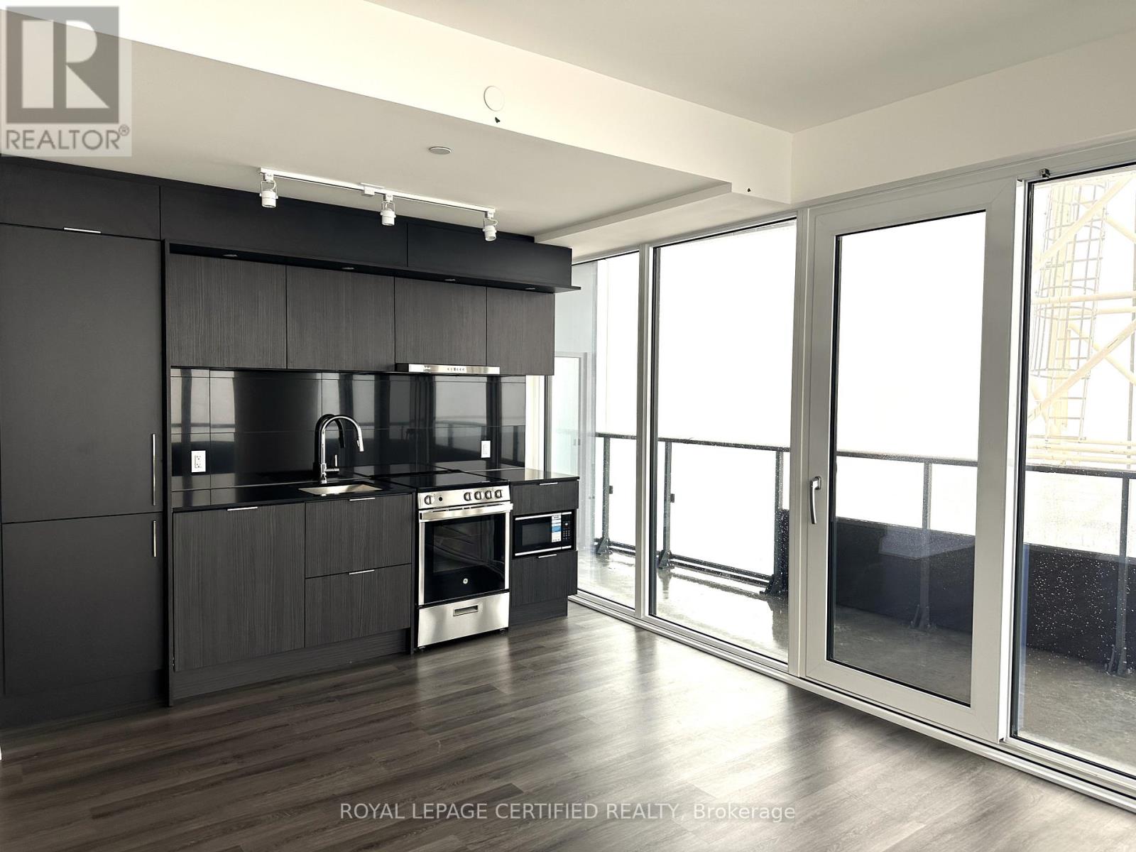 3311 - 448 Burnhamthorpe Road W, Mississauga (City Centre), Ontario  L5B 4M6 - Photo 12 - W12901748