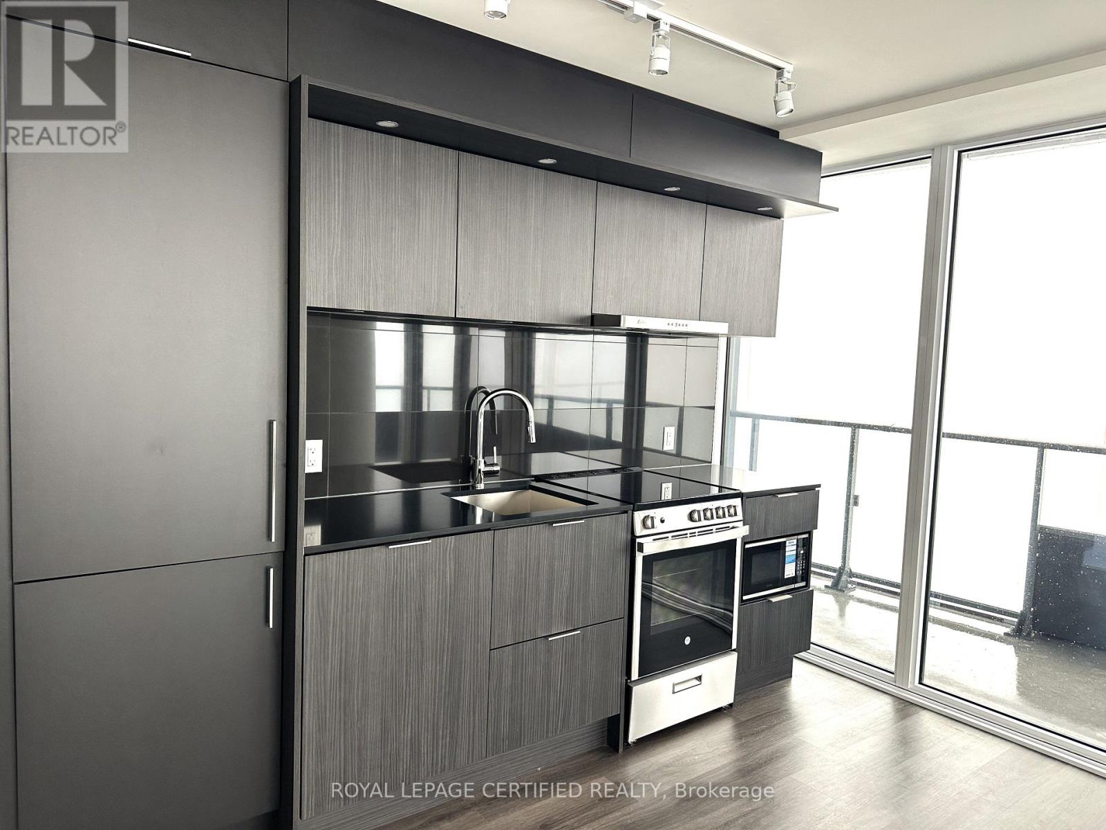 3311 - 448 Burnhamthorpe Road W, Mississauga (City Centre), Ontario  L5B 4M6 - Photo 15 - W12901748